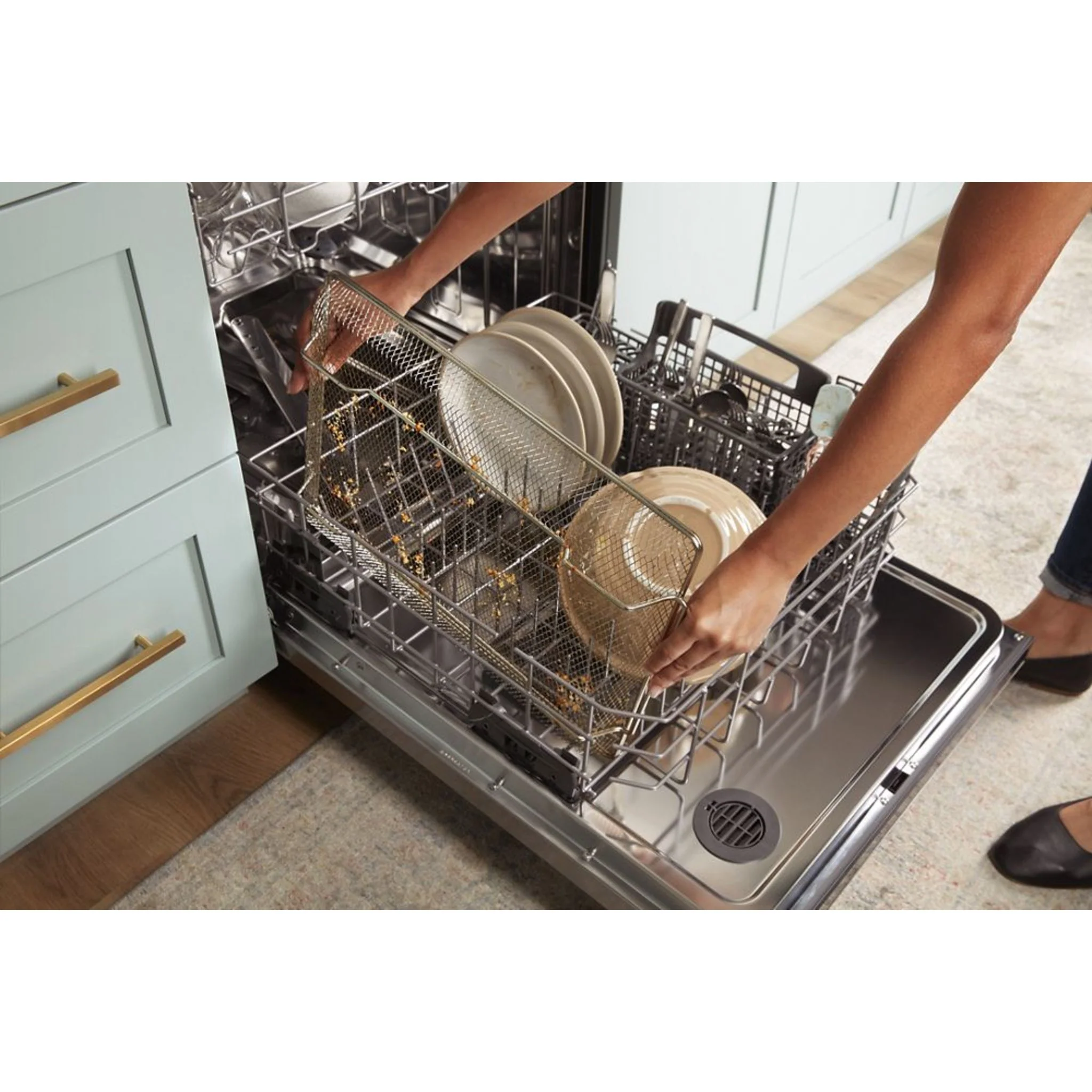Whirlpool 5.0 Cu. Ft. Single Smart Wall Oven with Air Fry -Black Stainless (WOES7030PV) - Image 12
