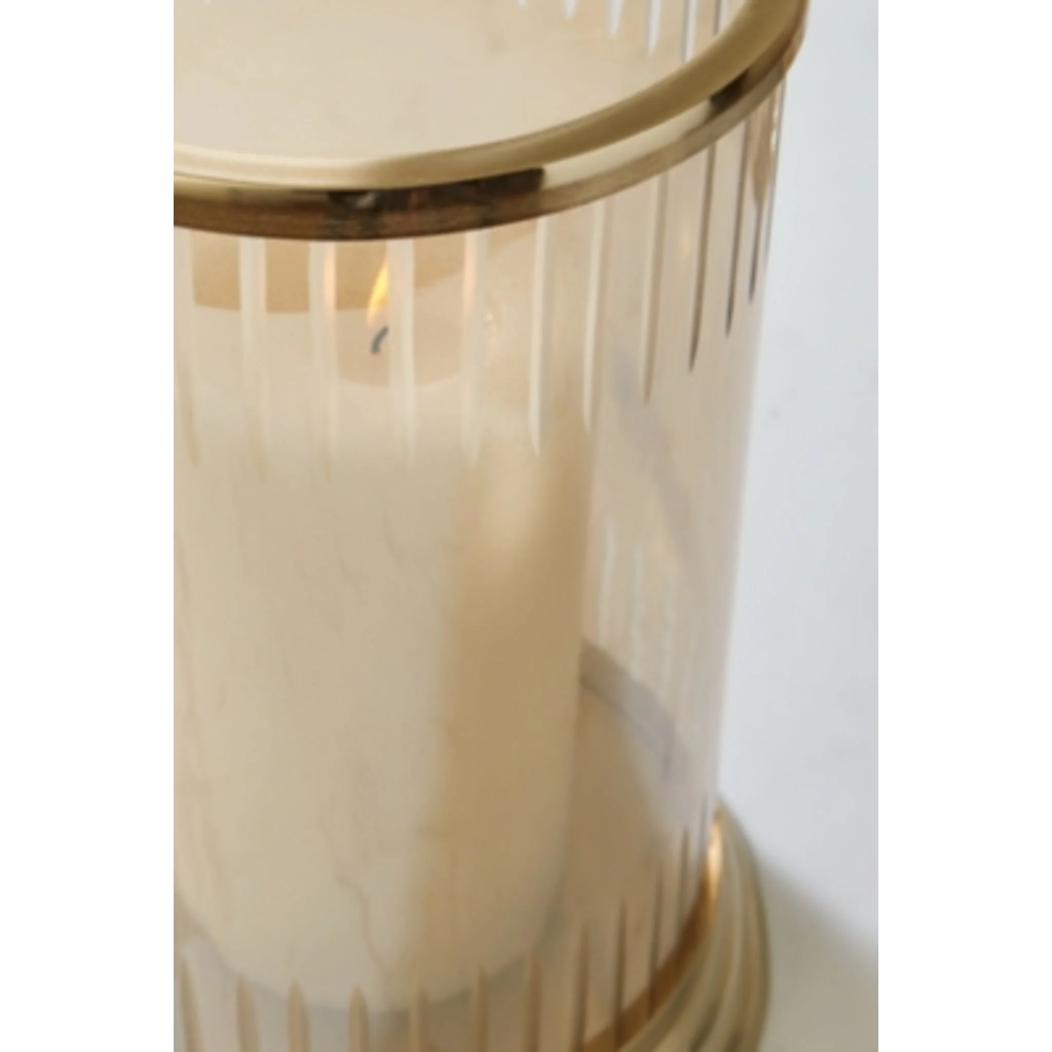Aavinson Candle Holder - Image 3