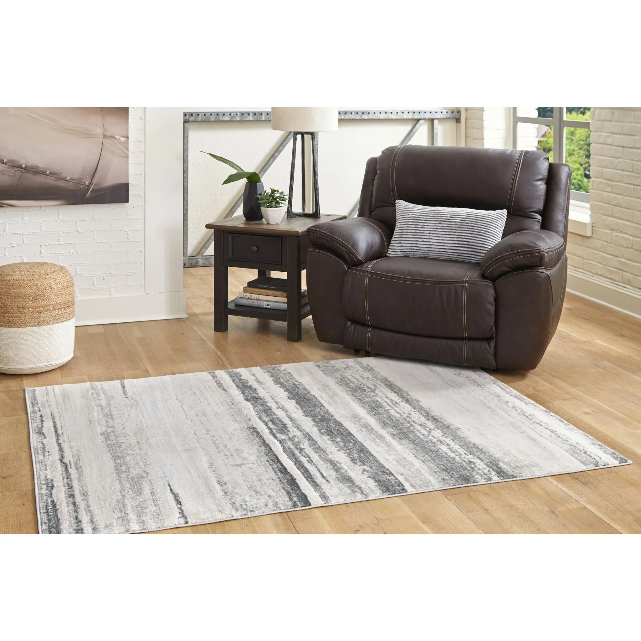 Abanett Area Rug - Image 6