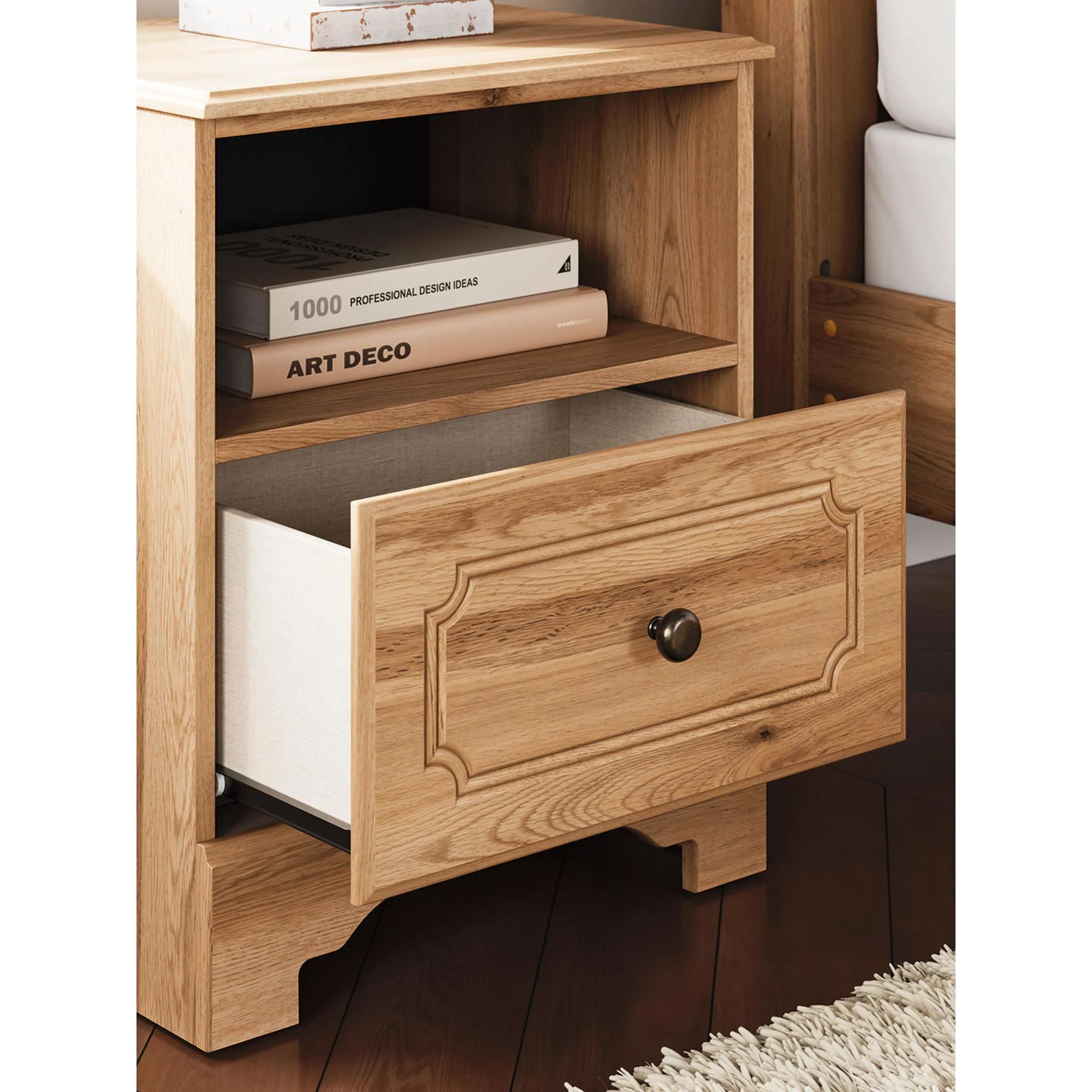 Aleaport 6 Piece Queen Panel Bedroom - Warm Brown - Image 40