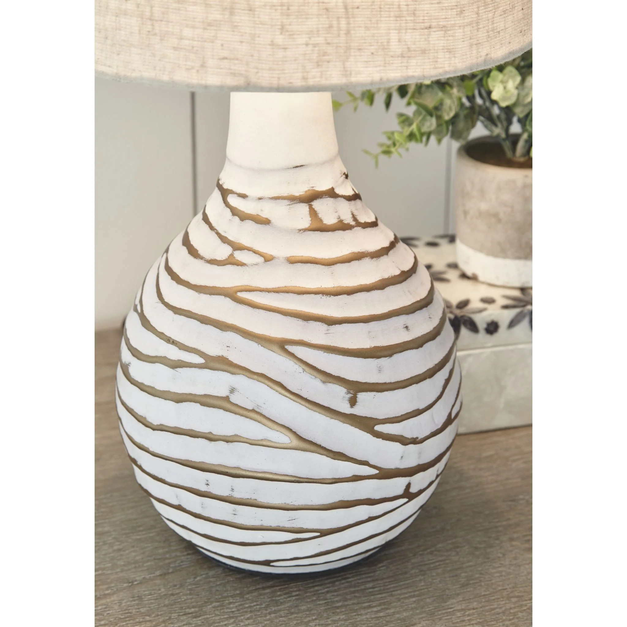 Aleela Table Lamp 22.25" - Image 3