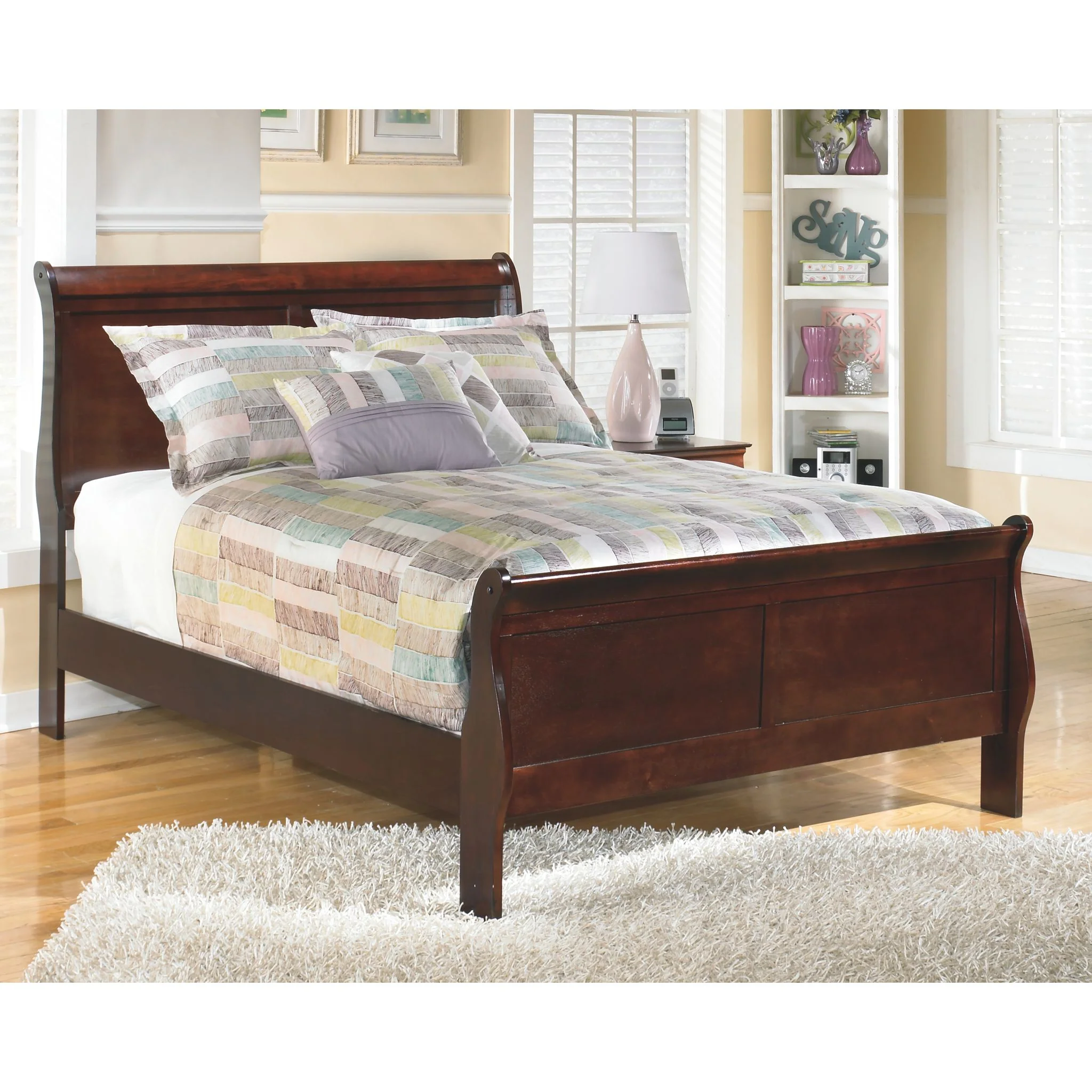 Alisdair Sleigh Bed - Dark Brown - Image 27