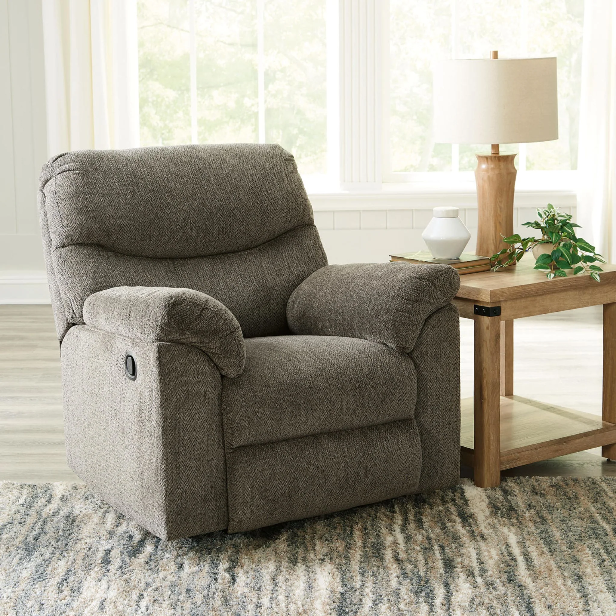 Alphons Rocker Recliner - Image 5