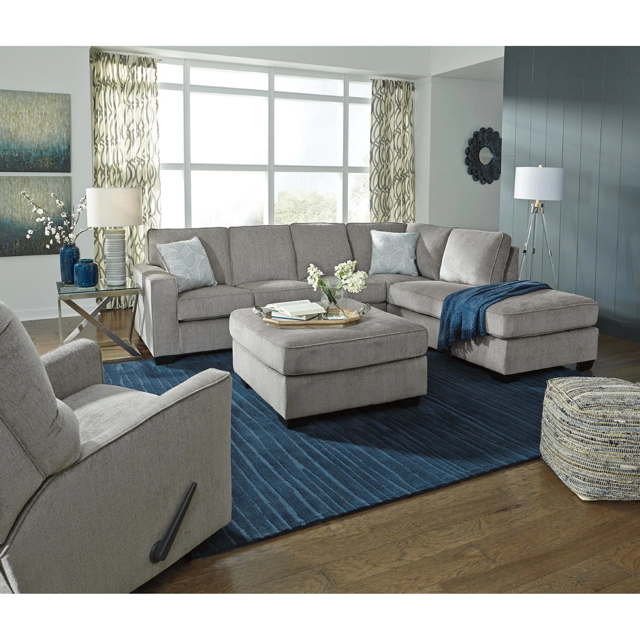 Altari 2 Piece Sectional with Chaise - Image 10