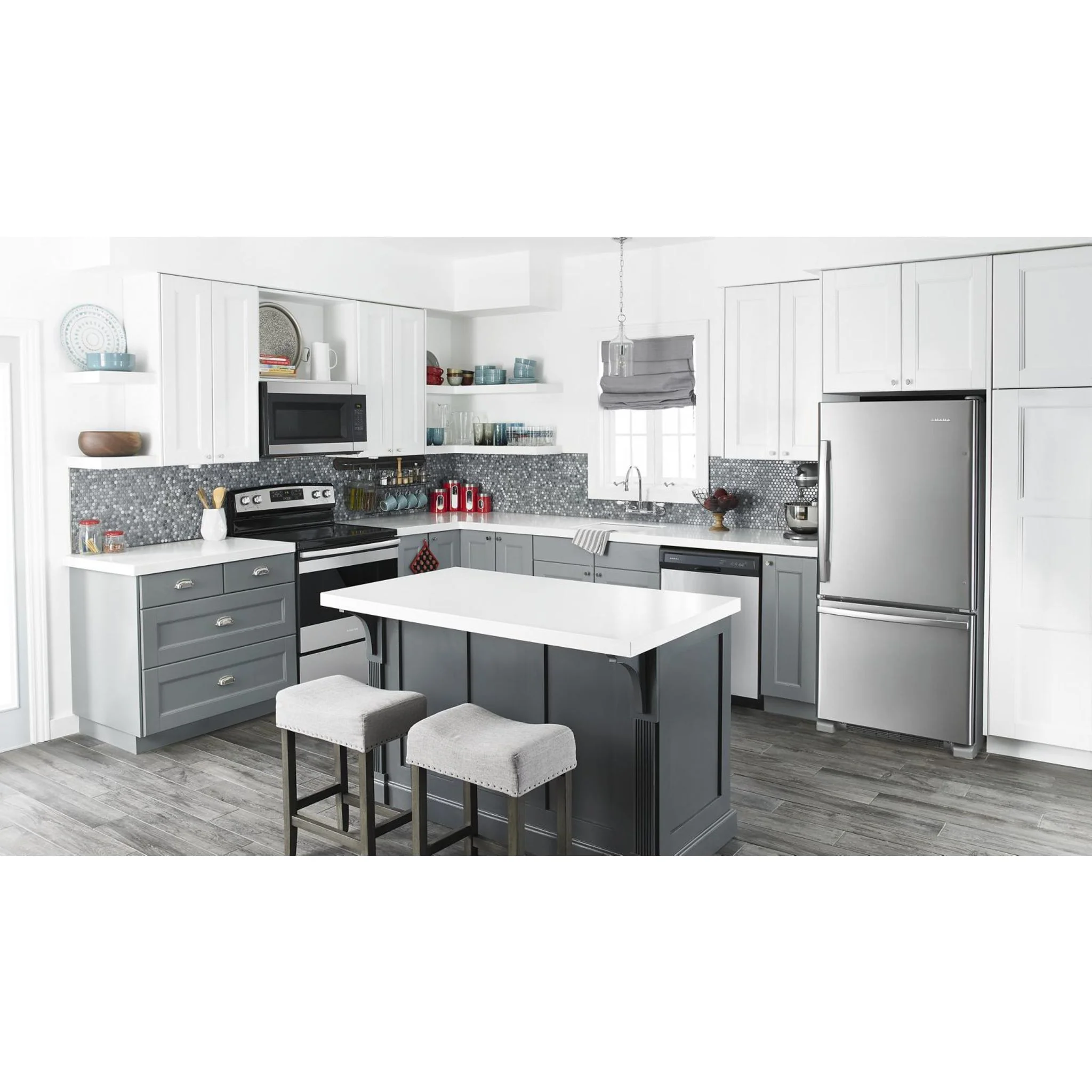 Amana 29-inch Wide Bottom-Freezer Refrigerator with EasyFreezerPull-Out Drawer -- 18 cu. ft. Capacity -Stainless Steel (ABB1924BRM) - Image 79