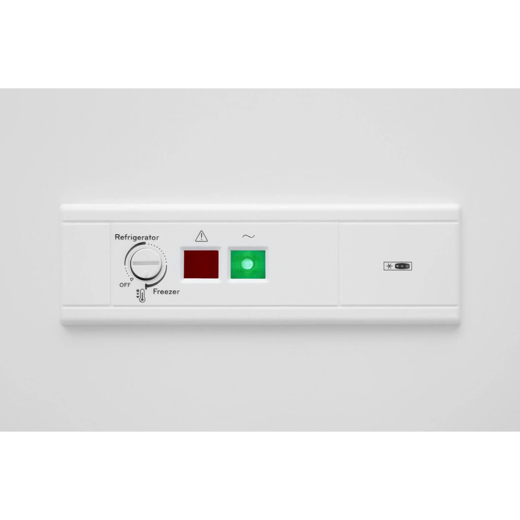 Amana 16 cu. ft. Chest Freezer -White (AZC5216LW) - Image 14
