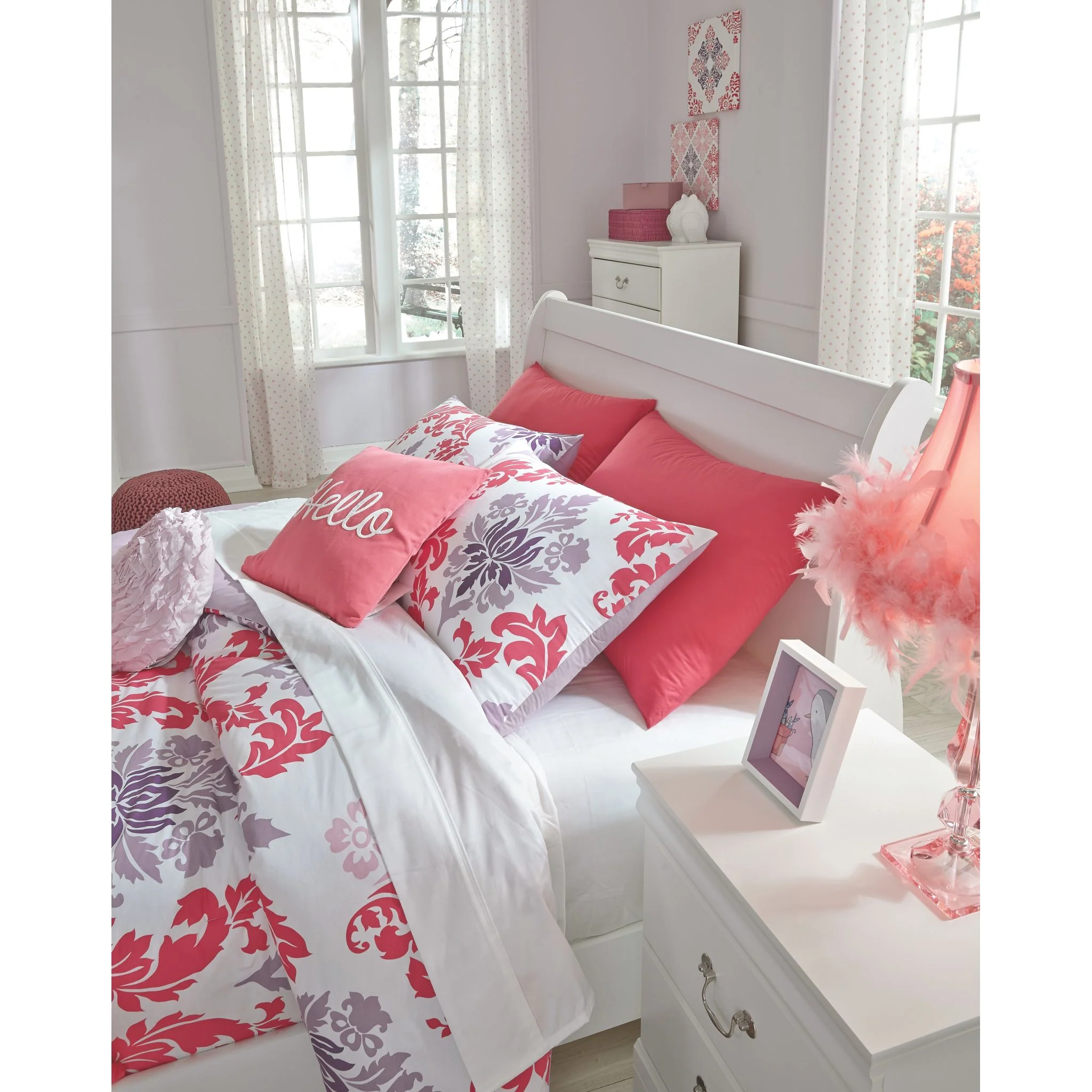Anarasia Sleigh Headboard - White - Image 13