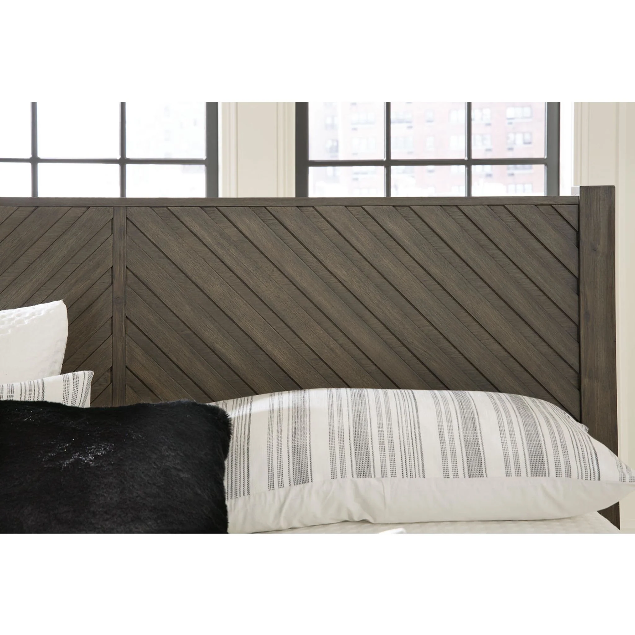 Arkenton King Panel Bed - Grayish Brown - Image 16