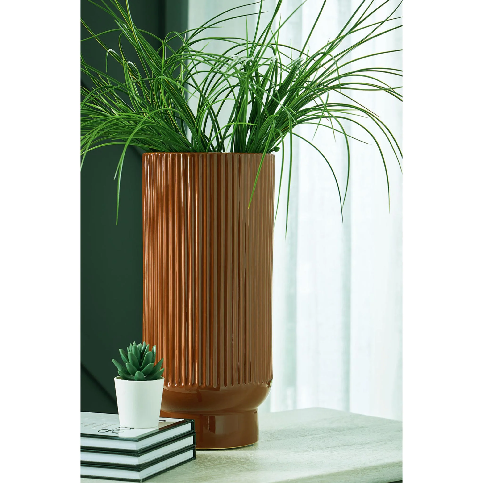 Avalyah Vase (Set of 2) - Image 9