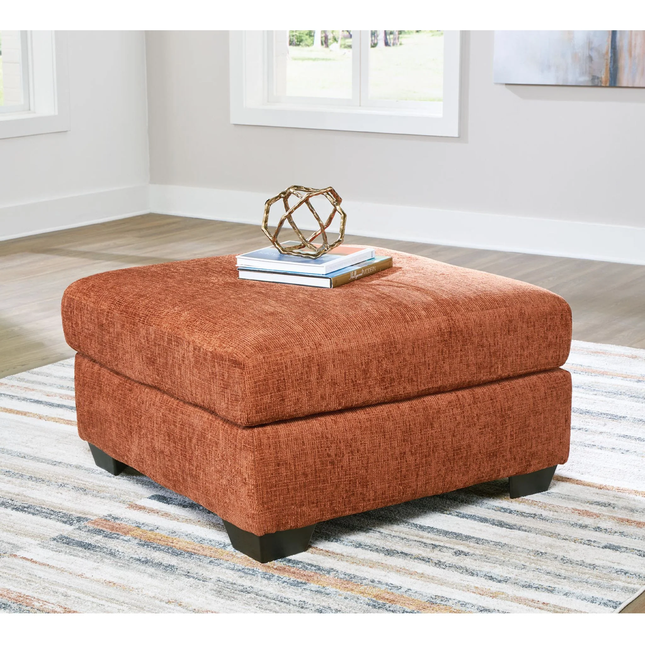 Aviemore Oversized Accent Ottoman - Image 4