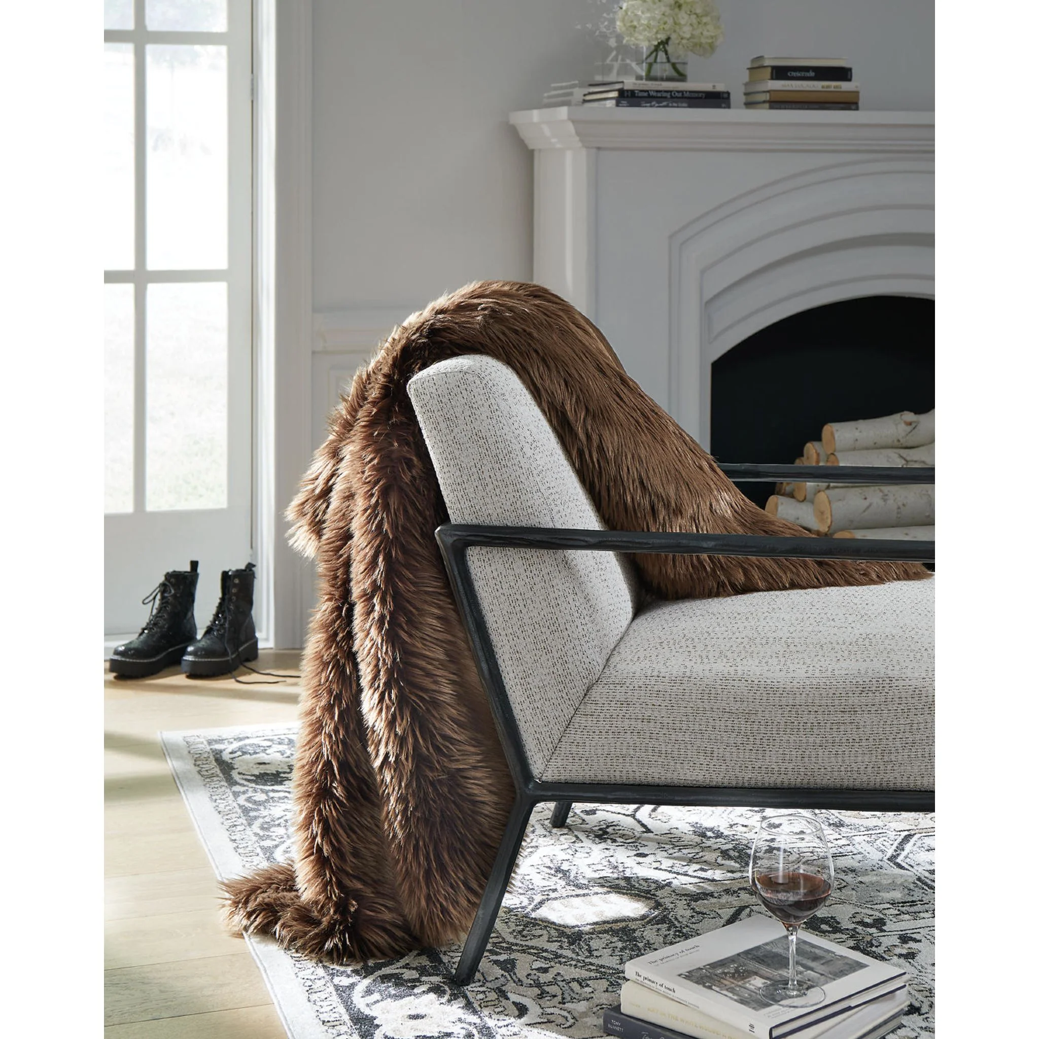 Bellethrone Throw 50.00" - Image 3