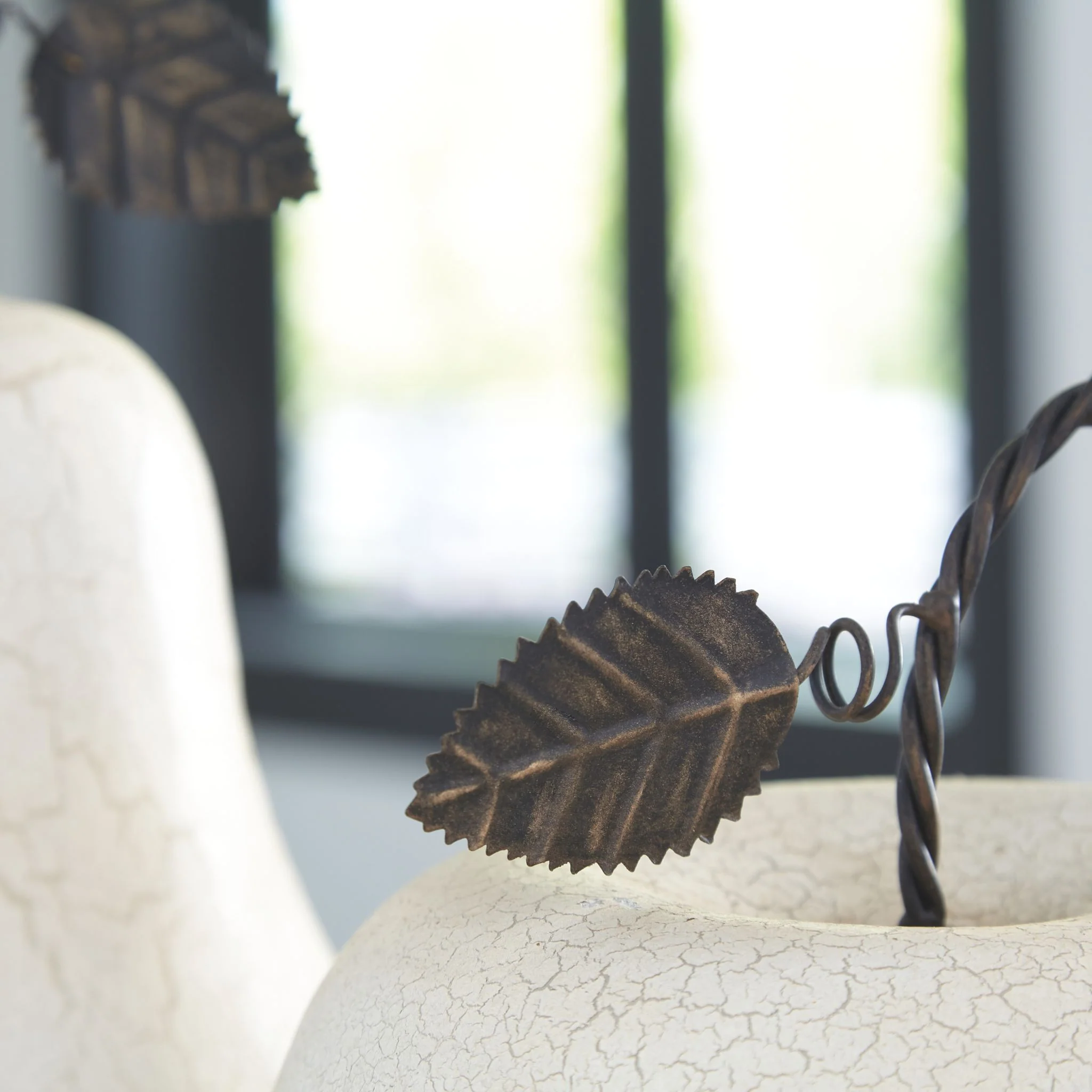 Bidelia Sculpture (Set of 2) - Image 3