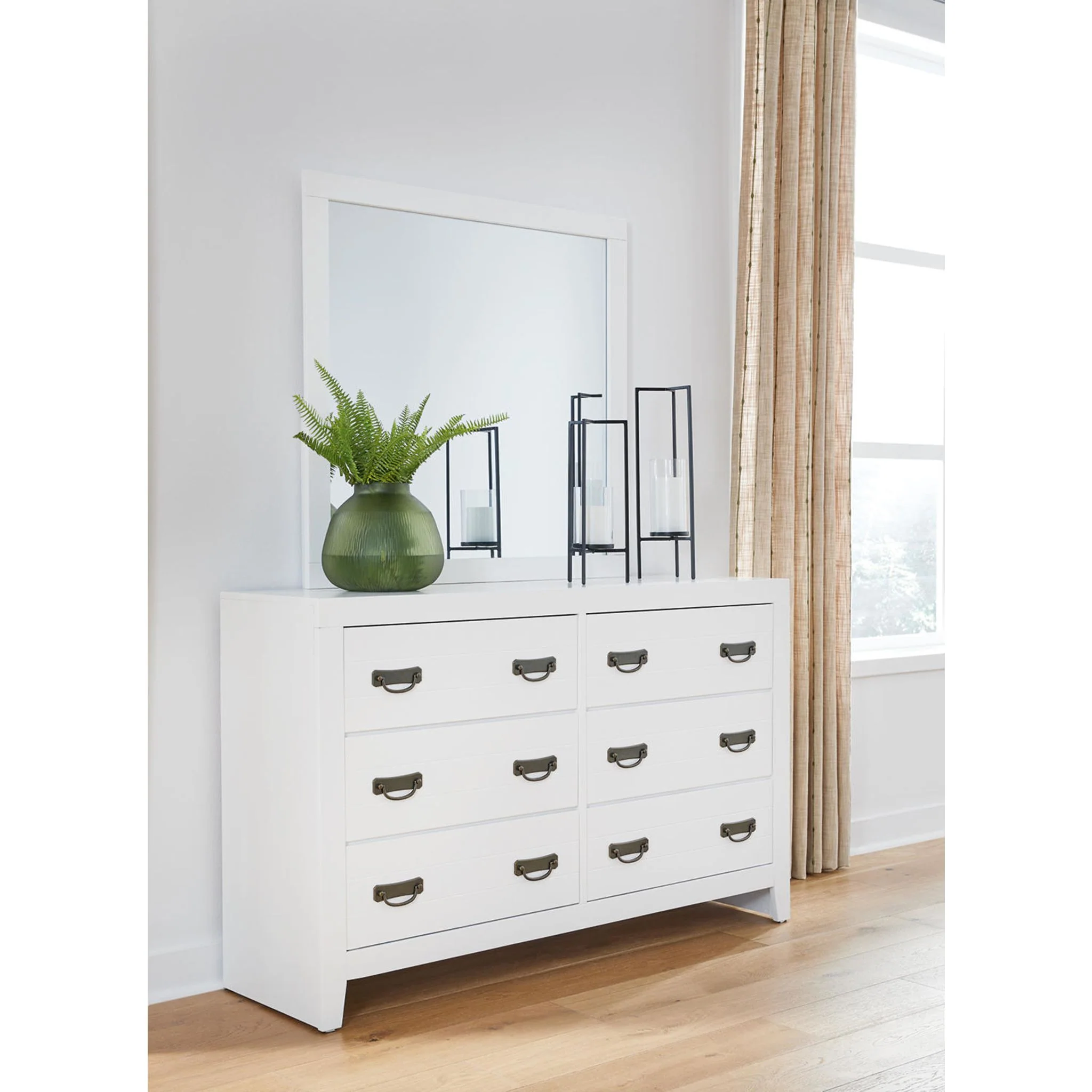 Binterglen Dresser and Mirror - White - Image 16