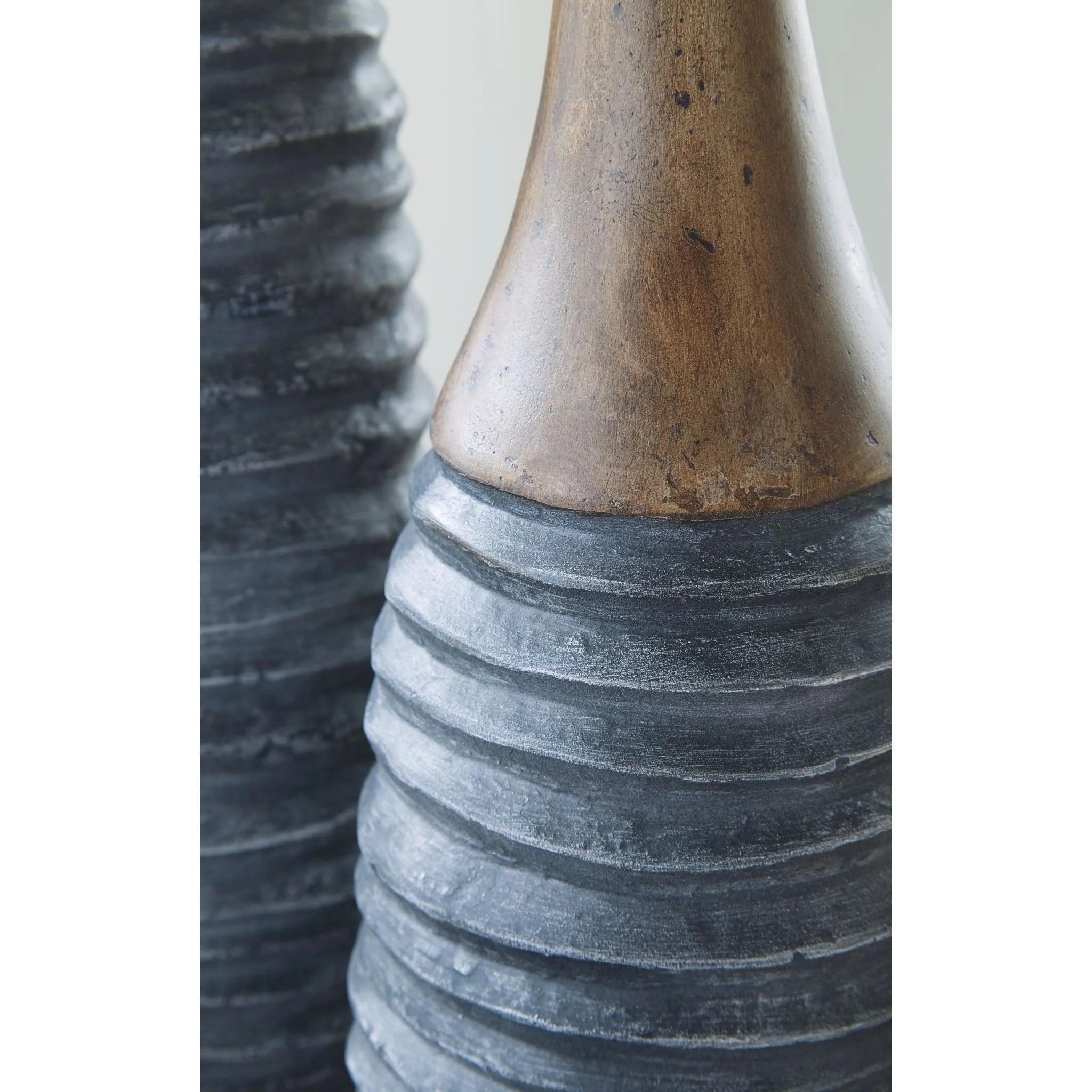 Blayze Vase (Set of 2) - Image 10