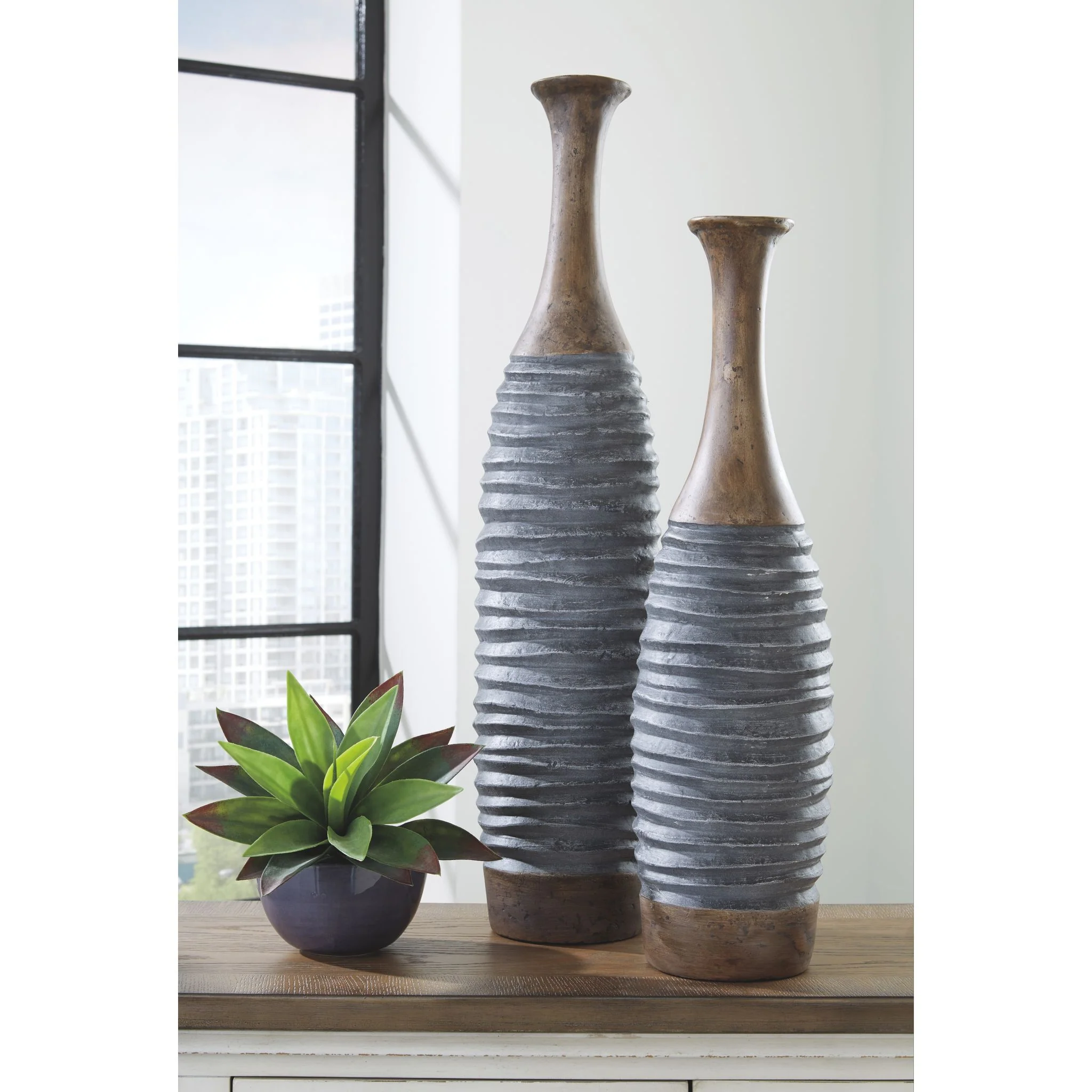 Blayze Vase (Set of 2) - Image 8