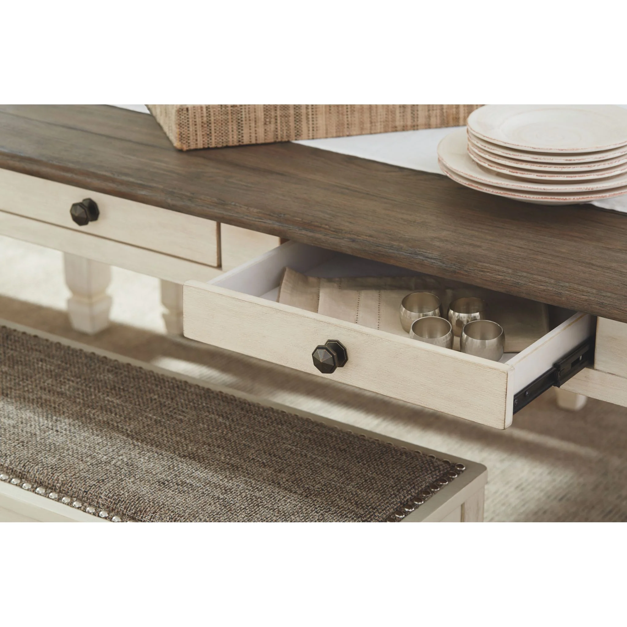 Bolanburg Dining Set - Image 18