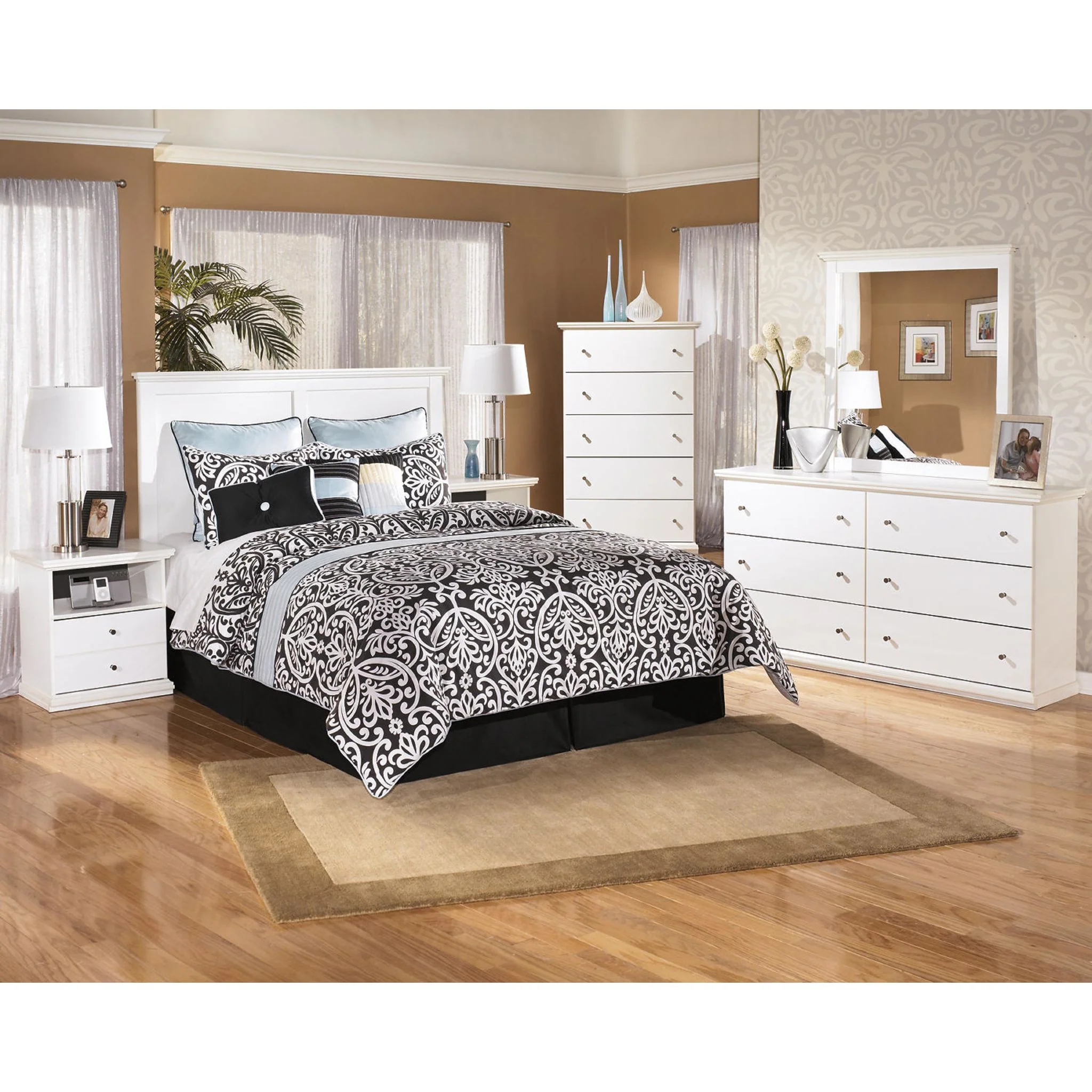 Bostwick Shoals Chest - White - Image 8