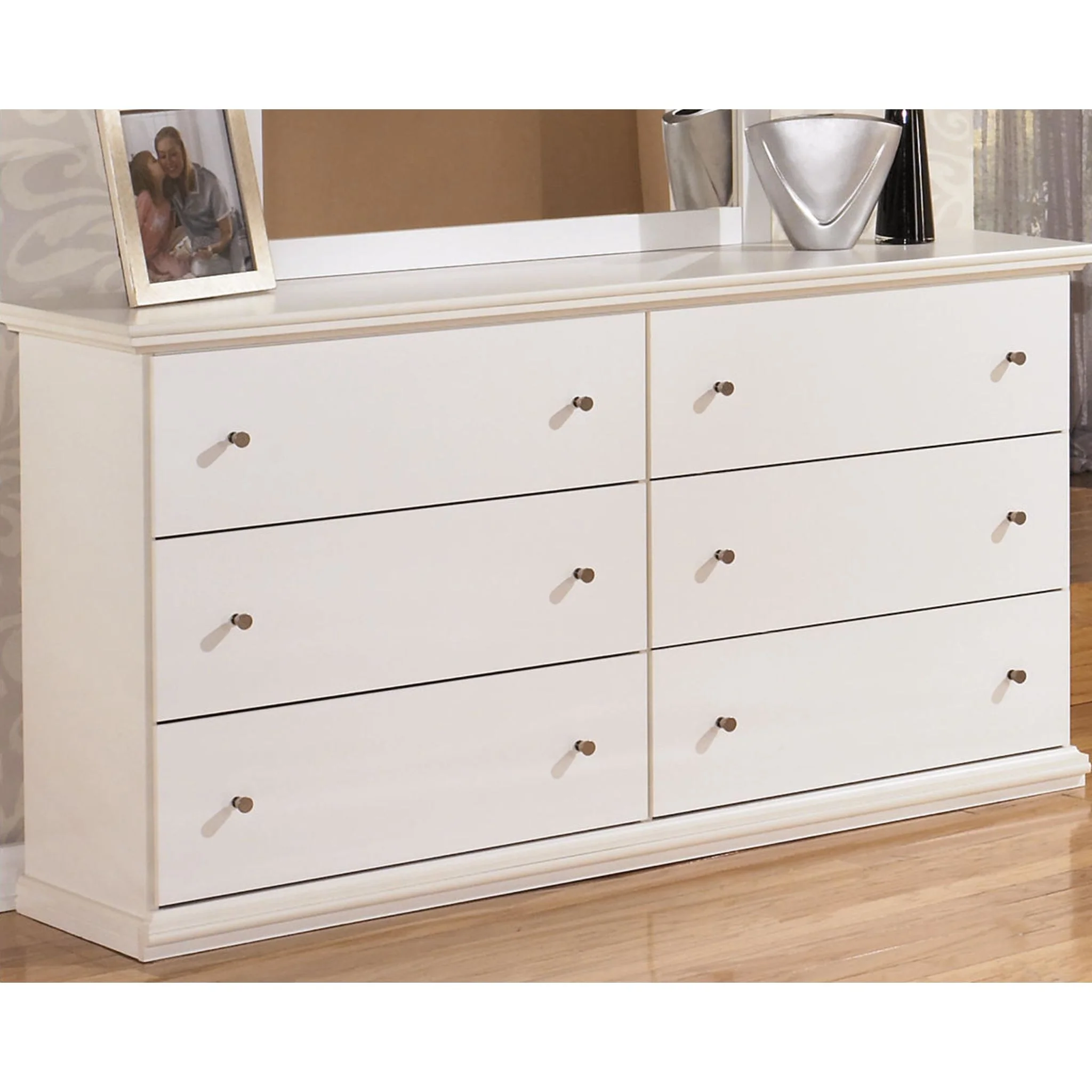 Bostwick Shoals Dresser - White - Image 10