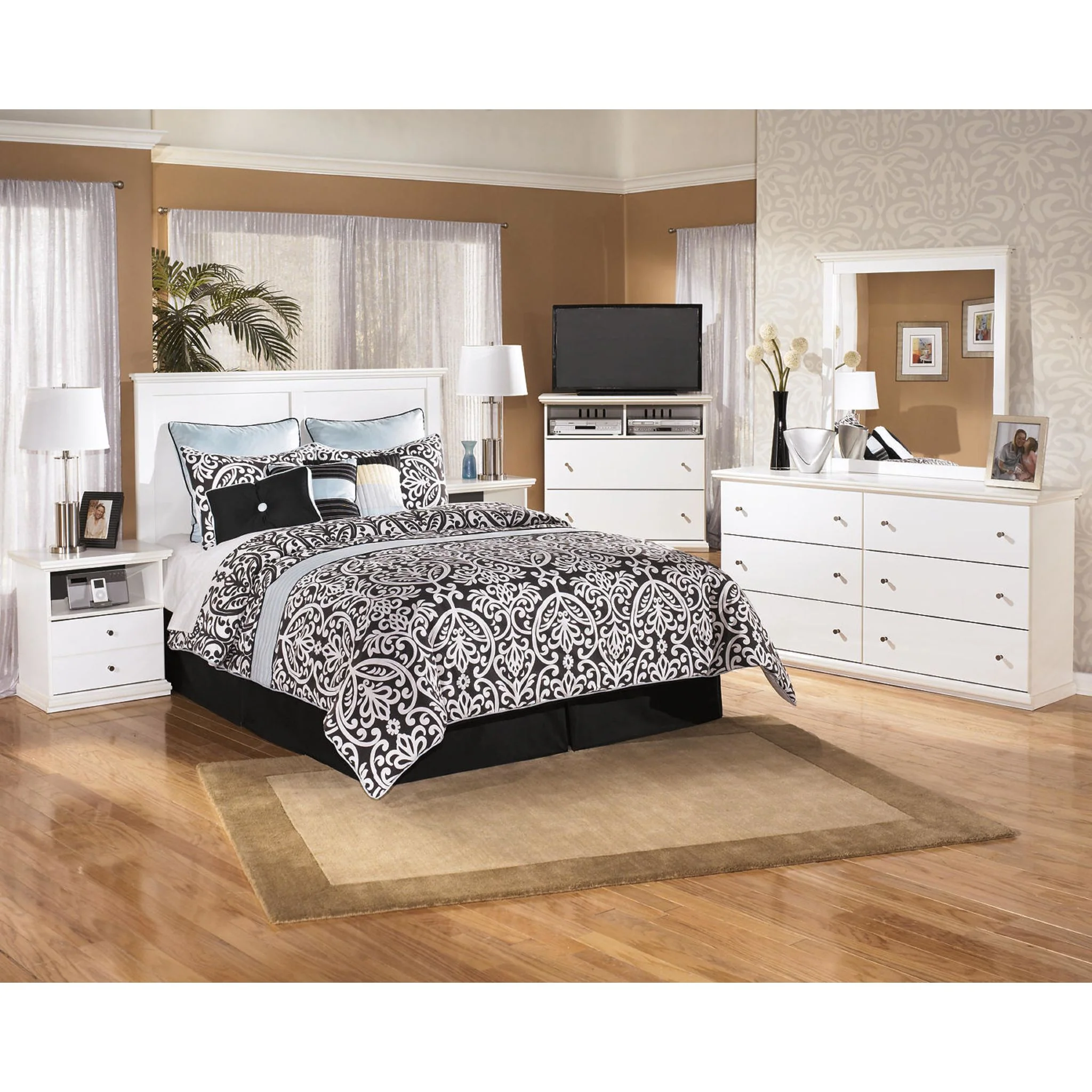 Bostwick Shoals Dresser - White - Image 12