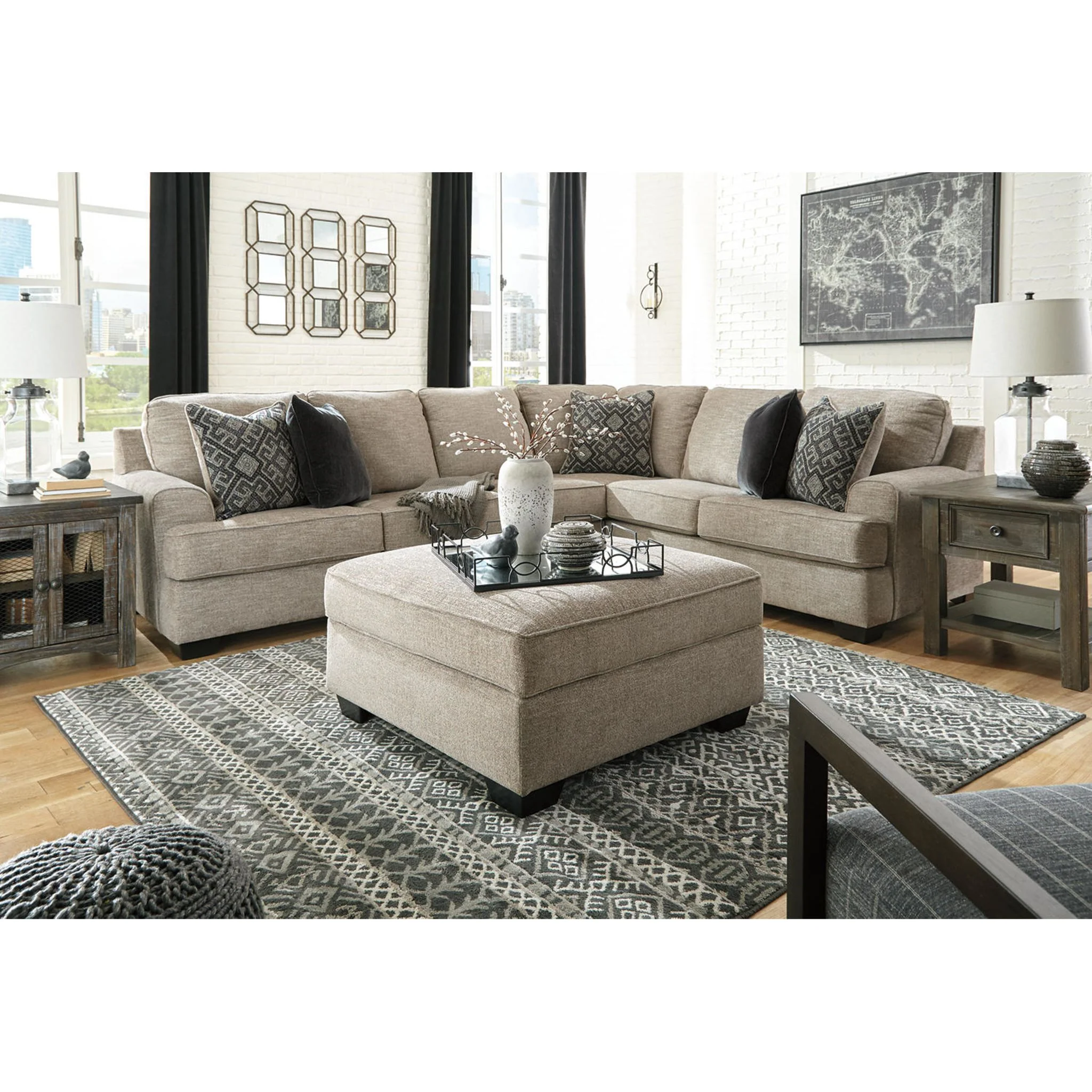 Bovarian 3 Piece Sectional - Image 10