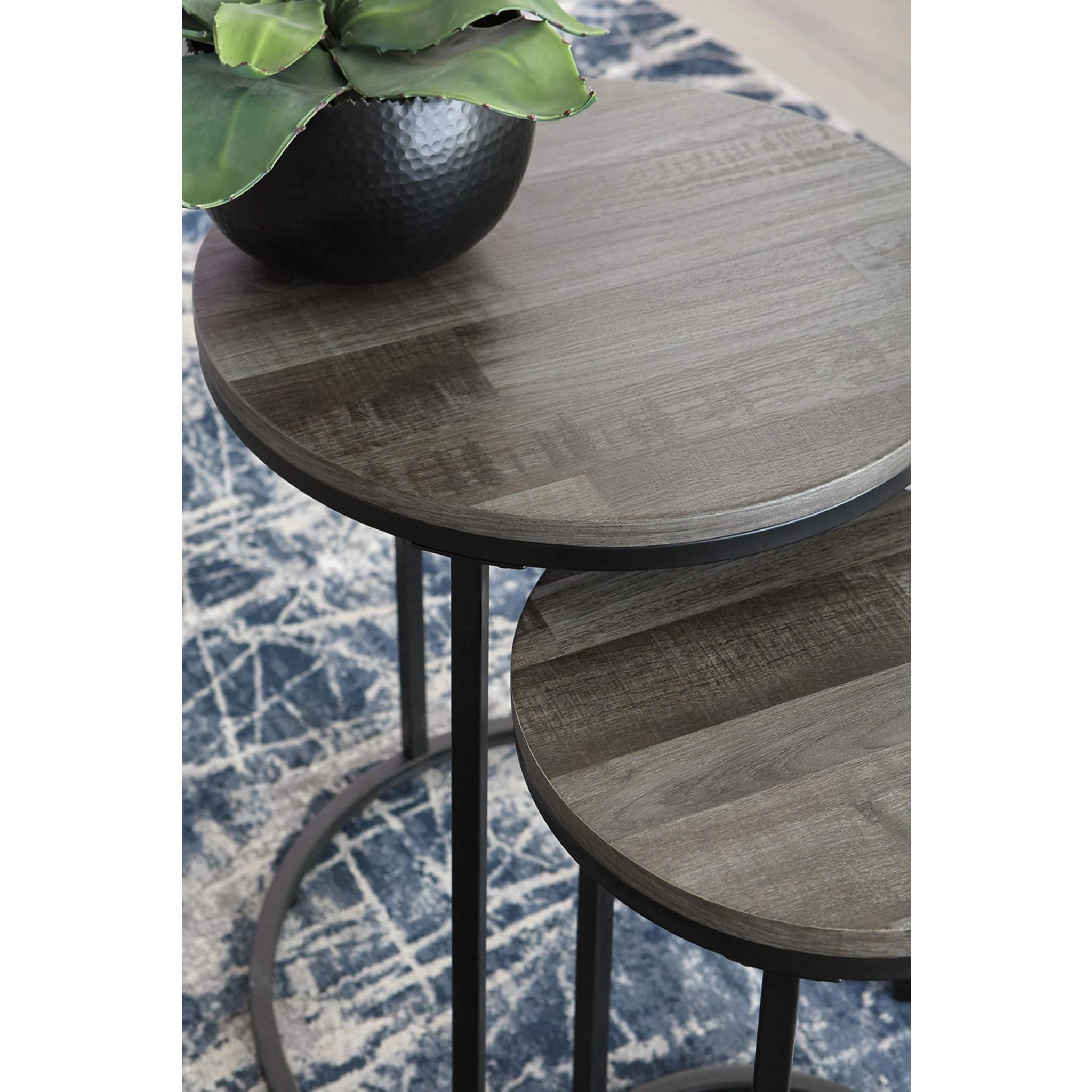 Briarsboro Accent Table (Set of 2) - Gray/Black - Image 8