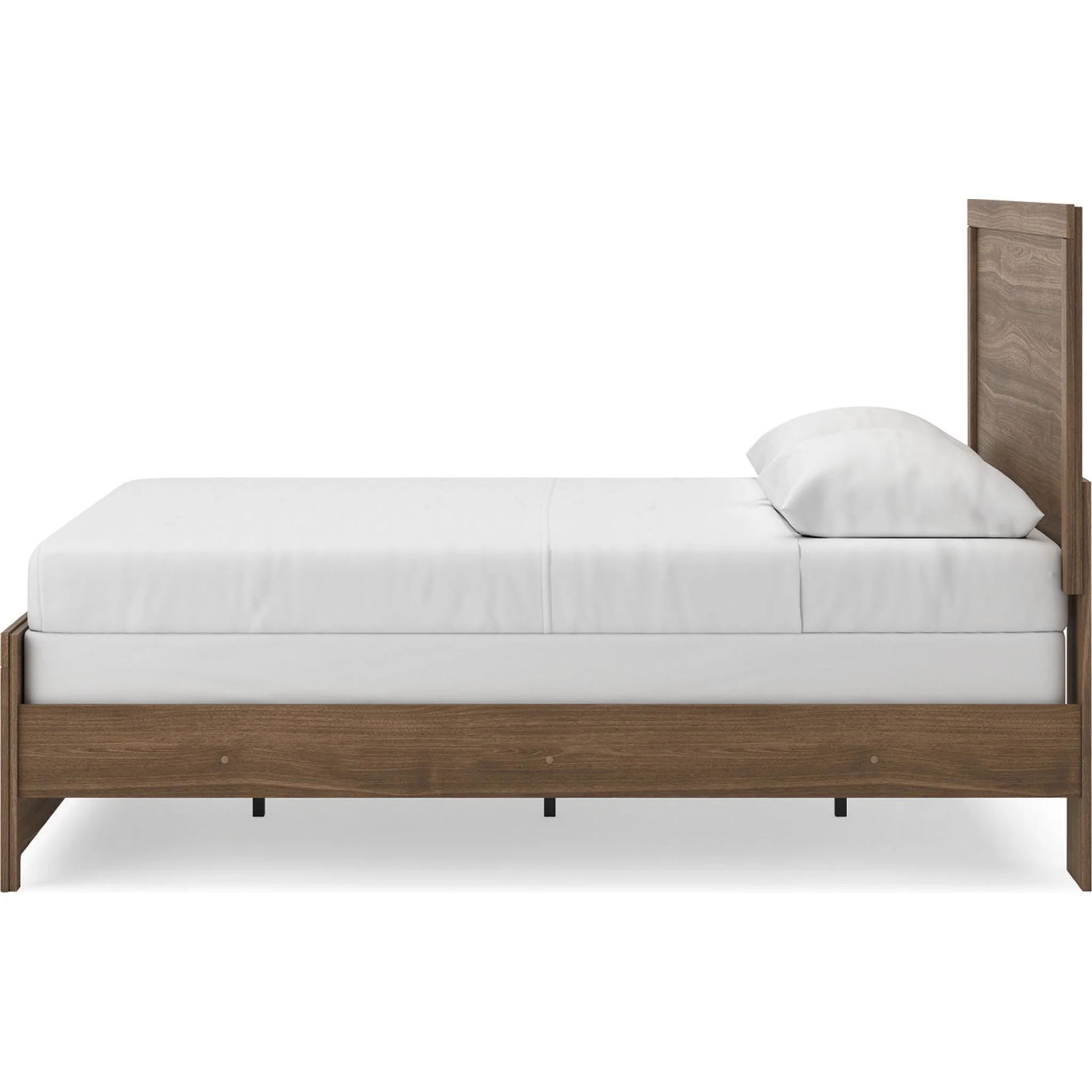 Broachmyn Queen Panel Bed - Auburn - Image 6
