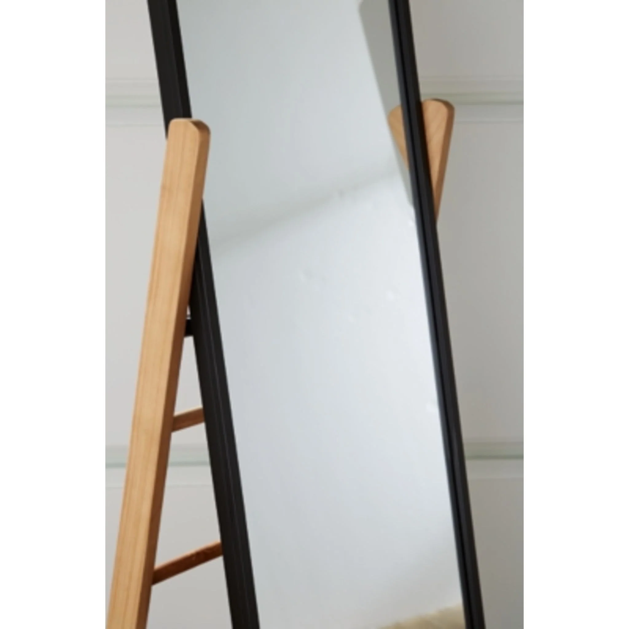 Bronick Floor Mirror 20.00" x 66.00" - Image 4