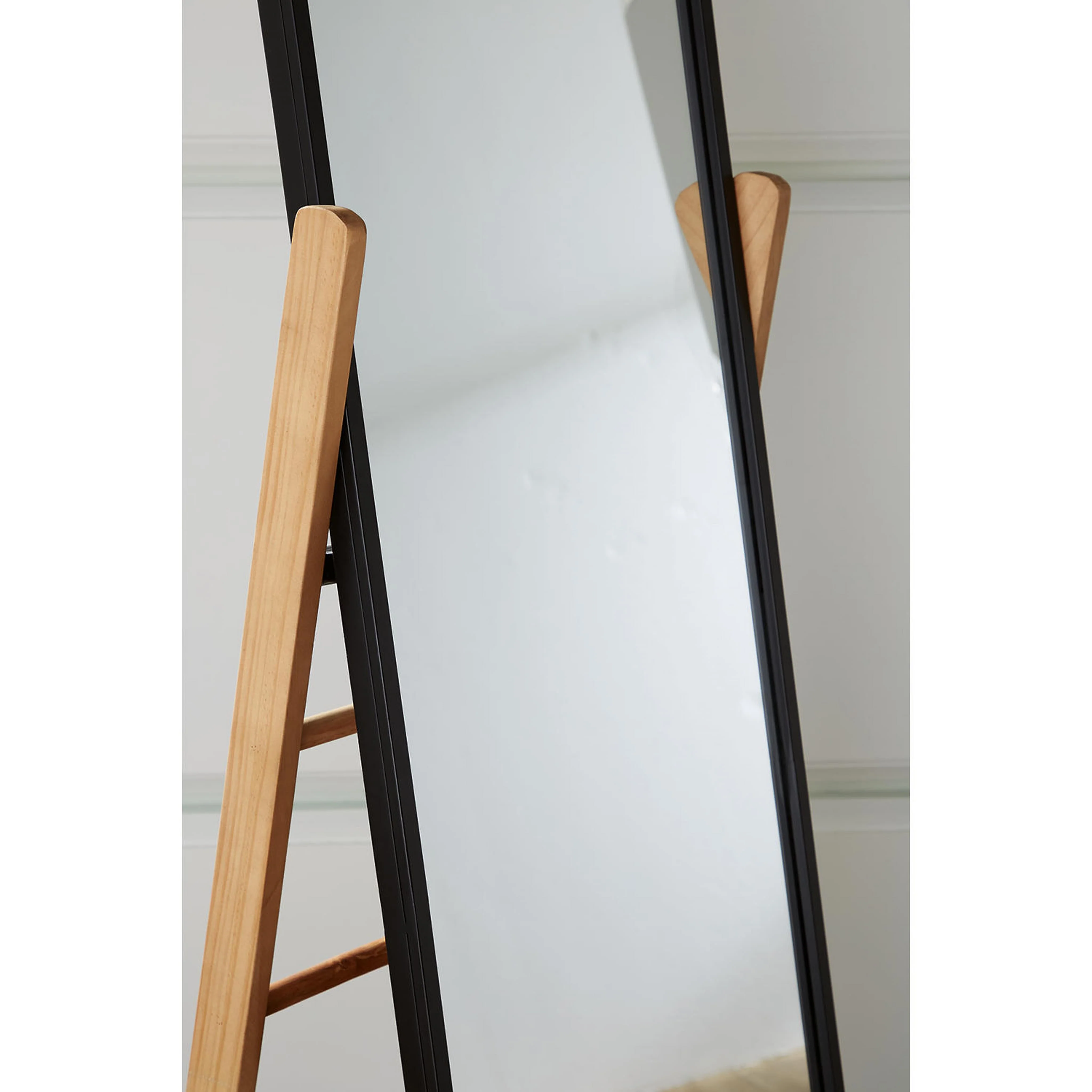 Bronick Floor Mirror 20.00" x 66.00" - Image 6