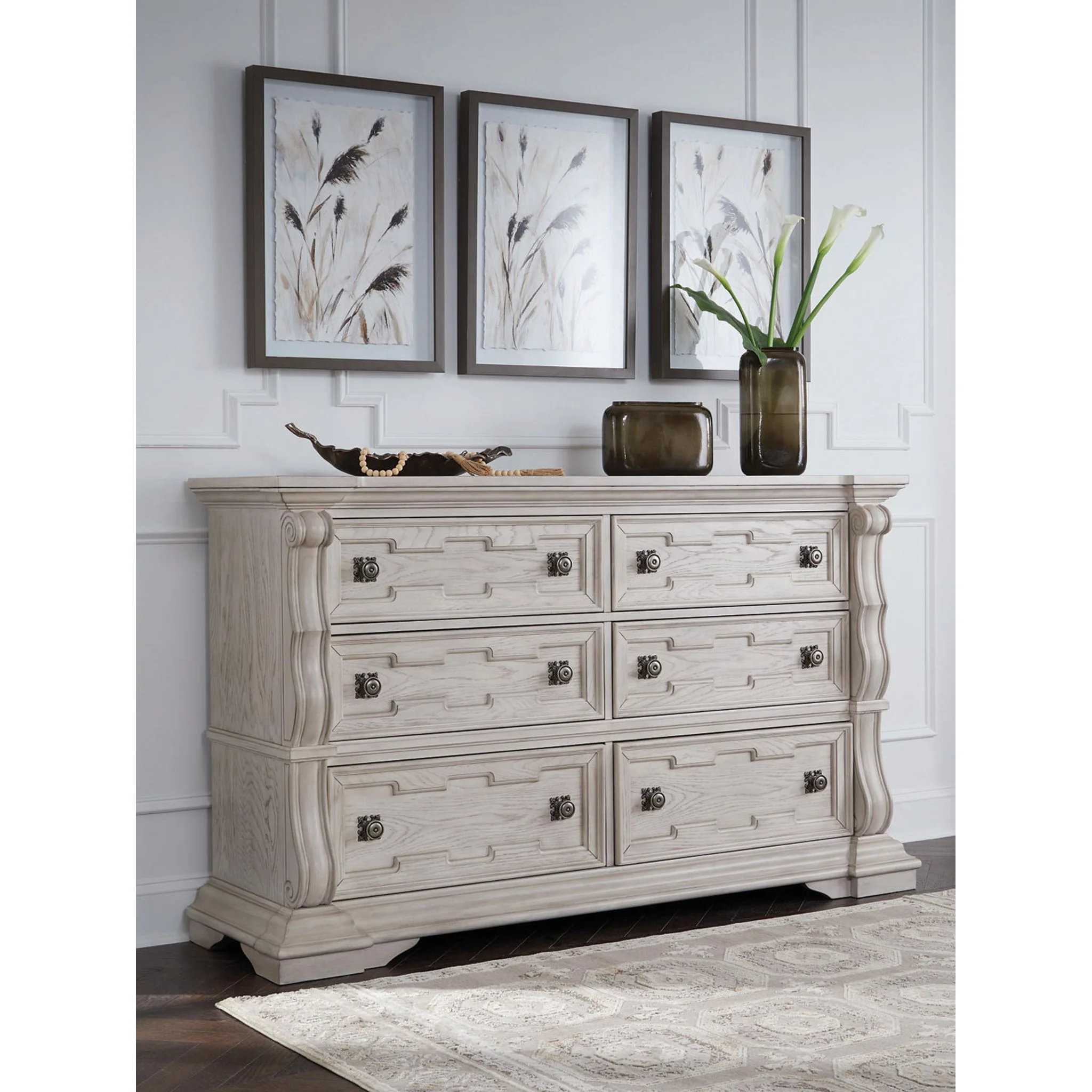Bruchandi Dresser - Antique White