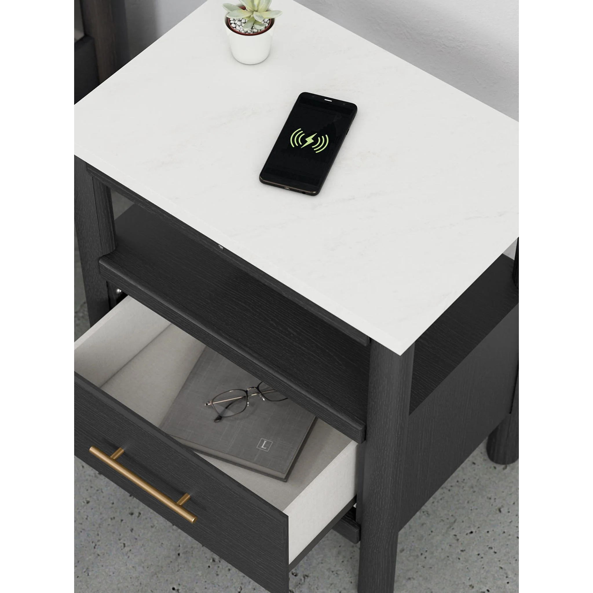 Cadmori Nightstand - Image 29