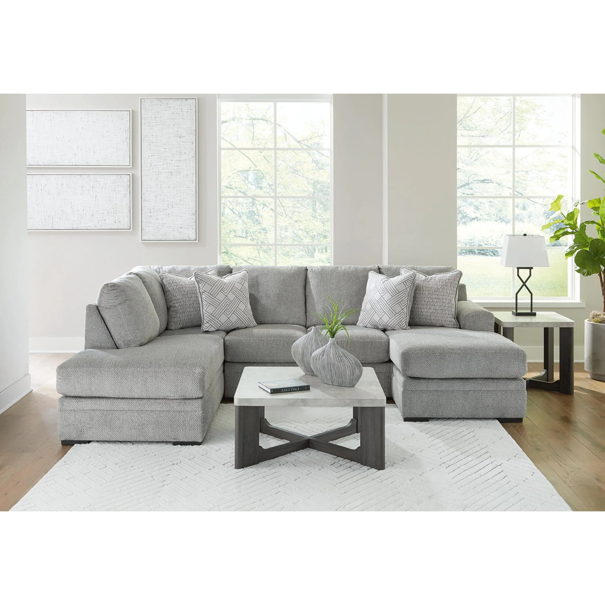 Casselbury 2 Piece Sectional with Chaise - Image 9