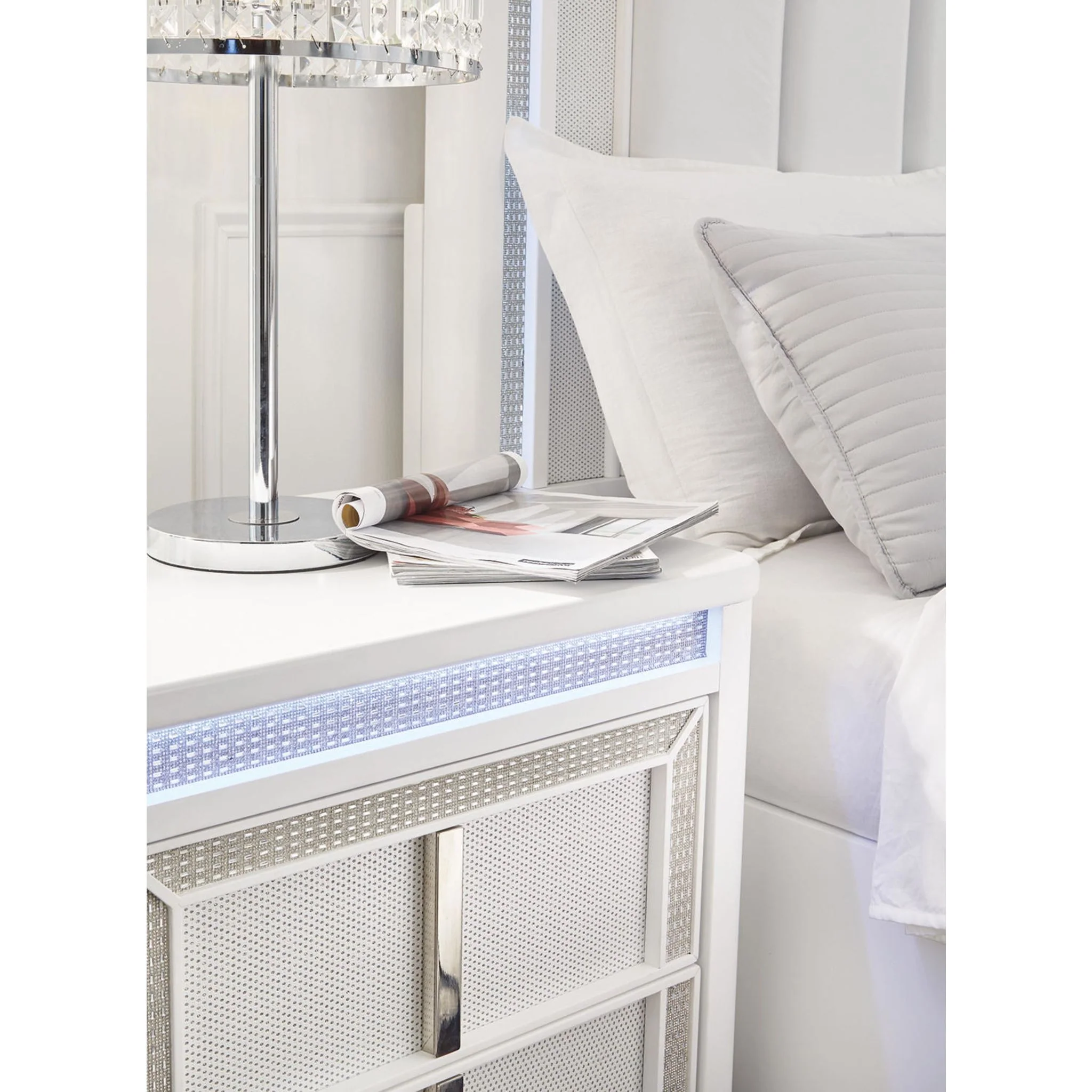 Chalanna Nightstand - White - Image 6