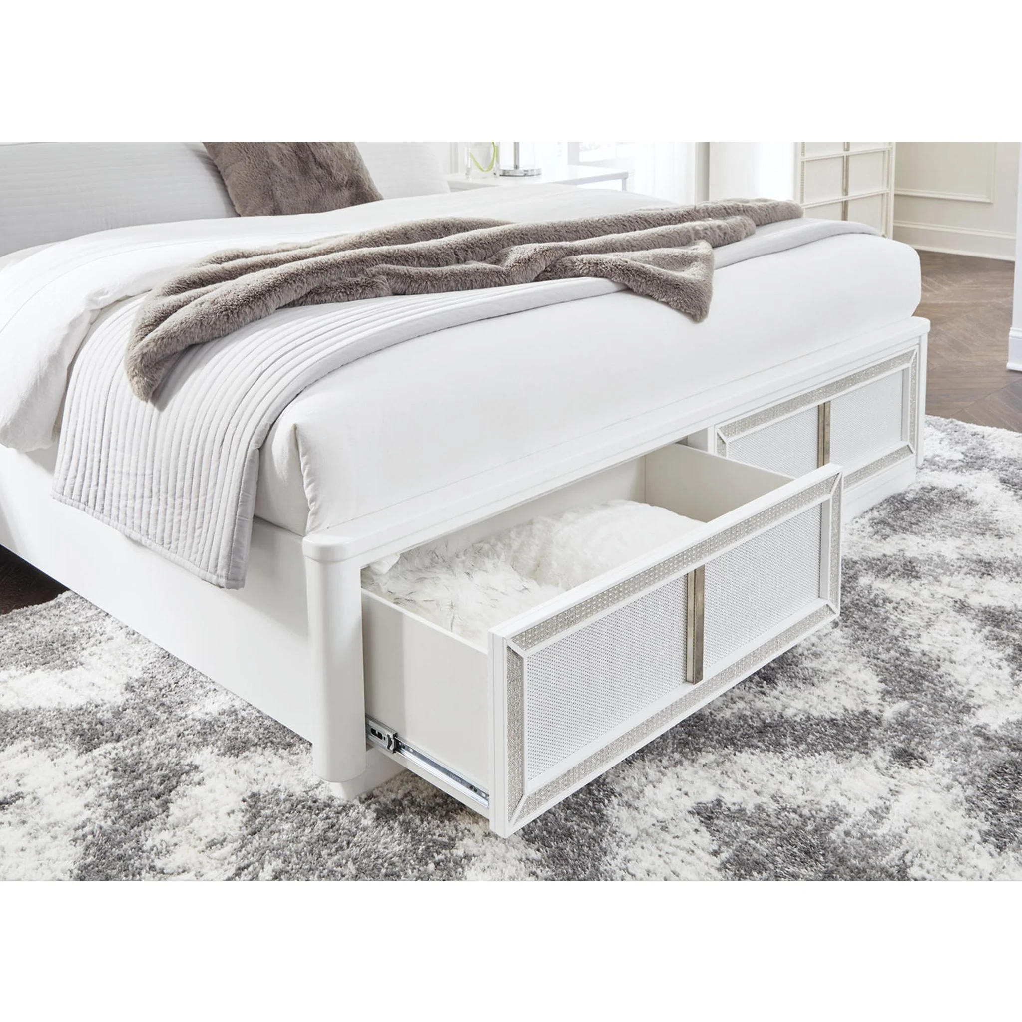 Chalanna Storage Bed - White - Image 13