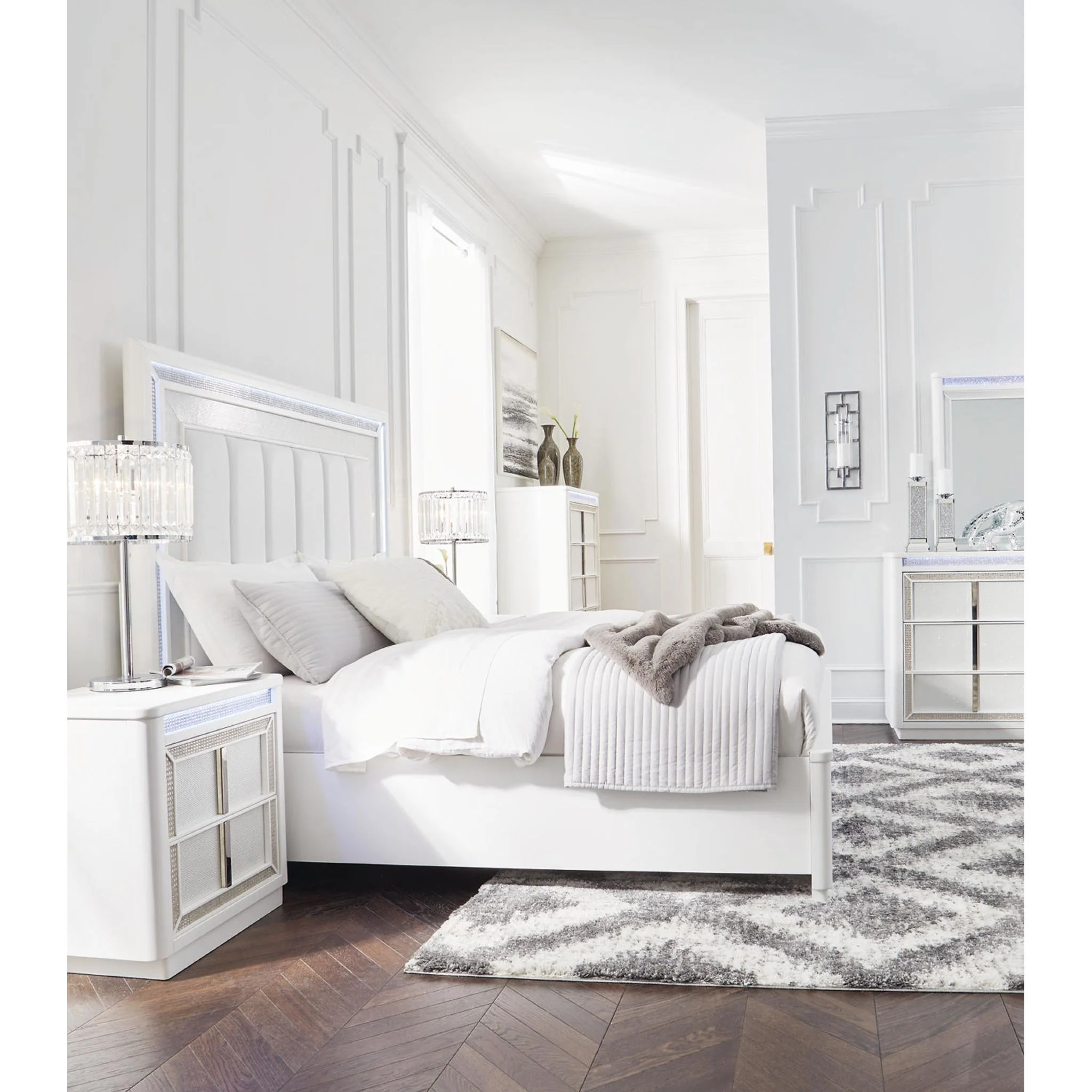 Chalanna Storage Bed - White - Image 6