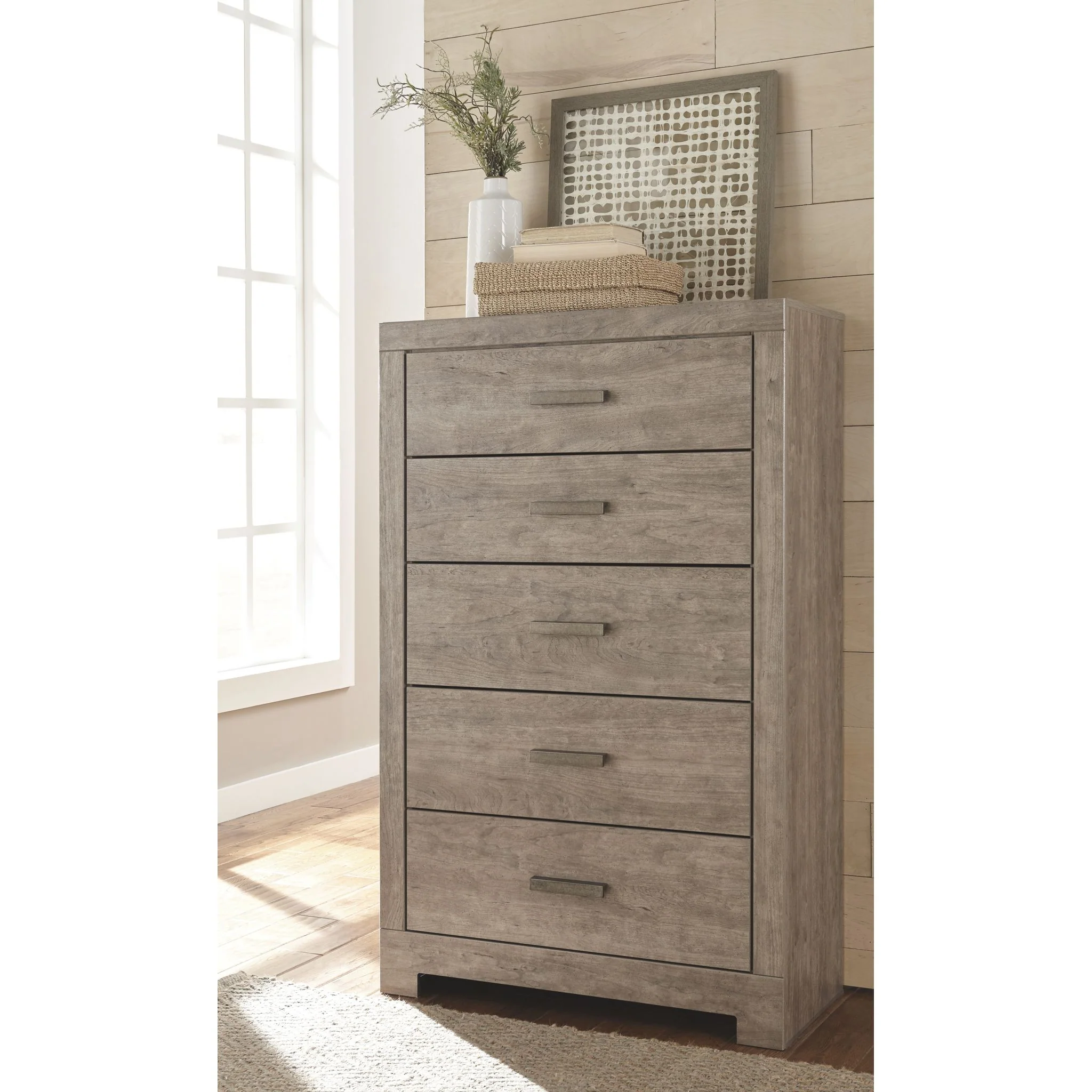 Culverbach Chest - Gray - Image 4