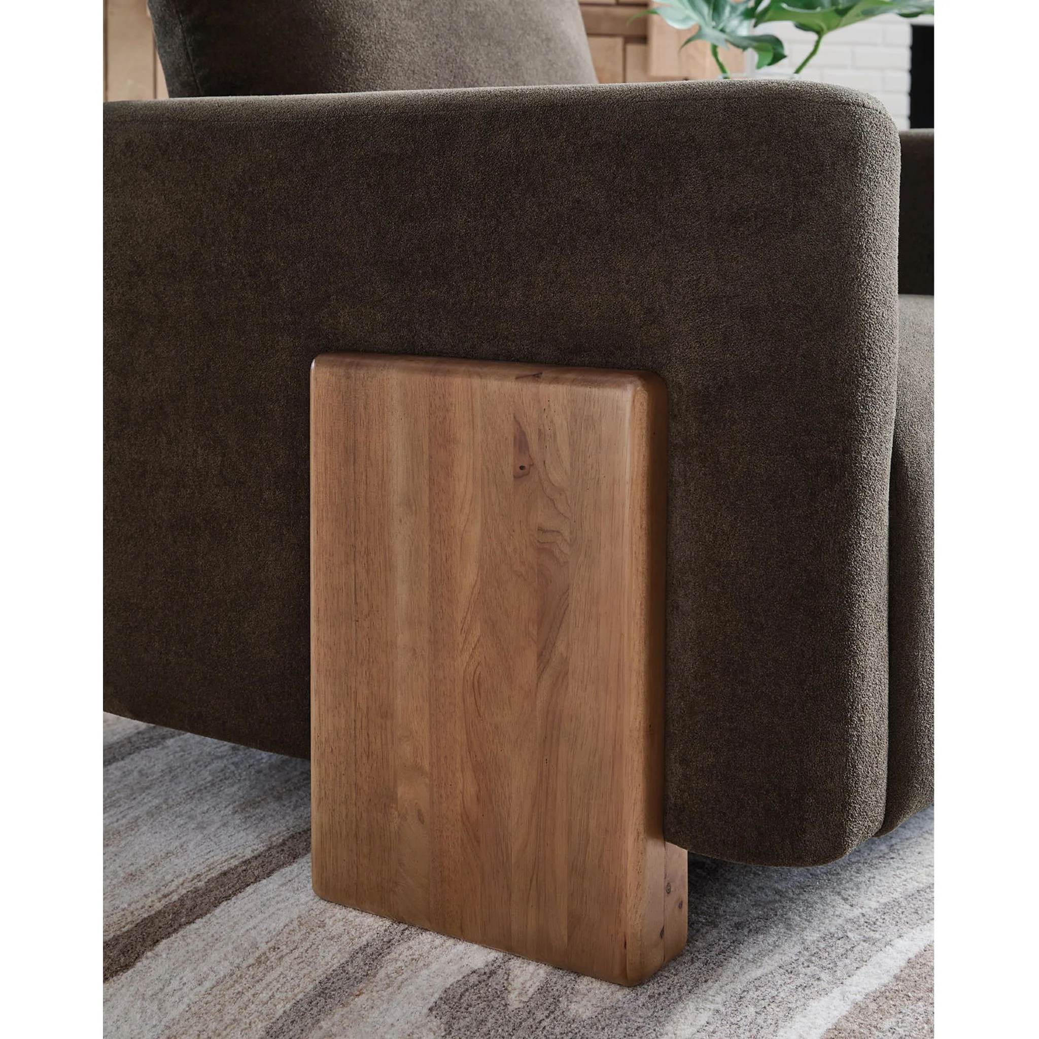 Dairlett Accent Chair - Brown - Image 6