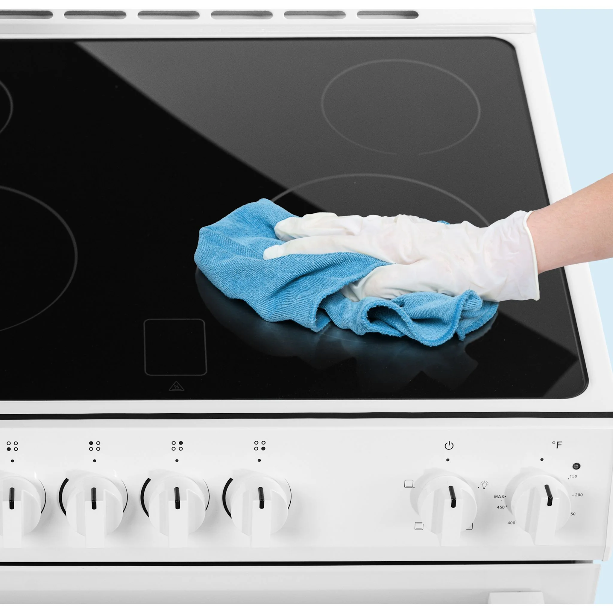 Danby 30” Slide in Smooth Top Electric Range with Knob Controls -White (DRRM300WC) - Image 3