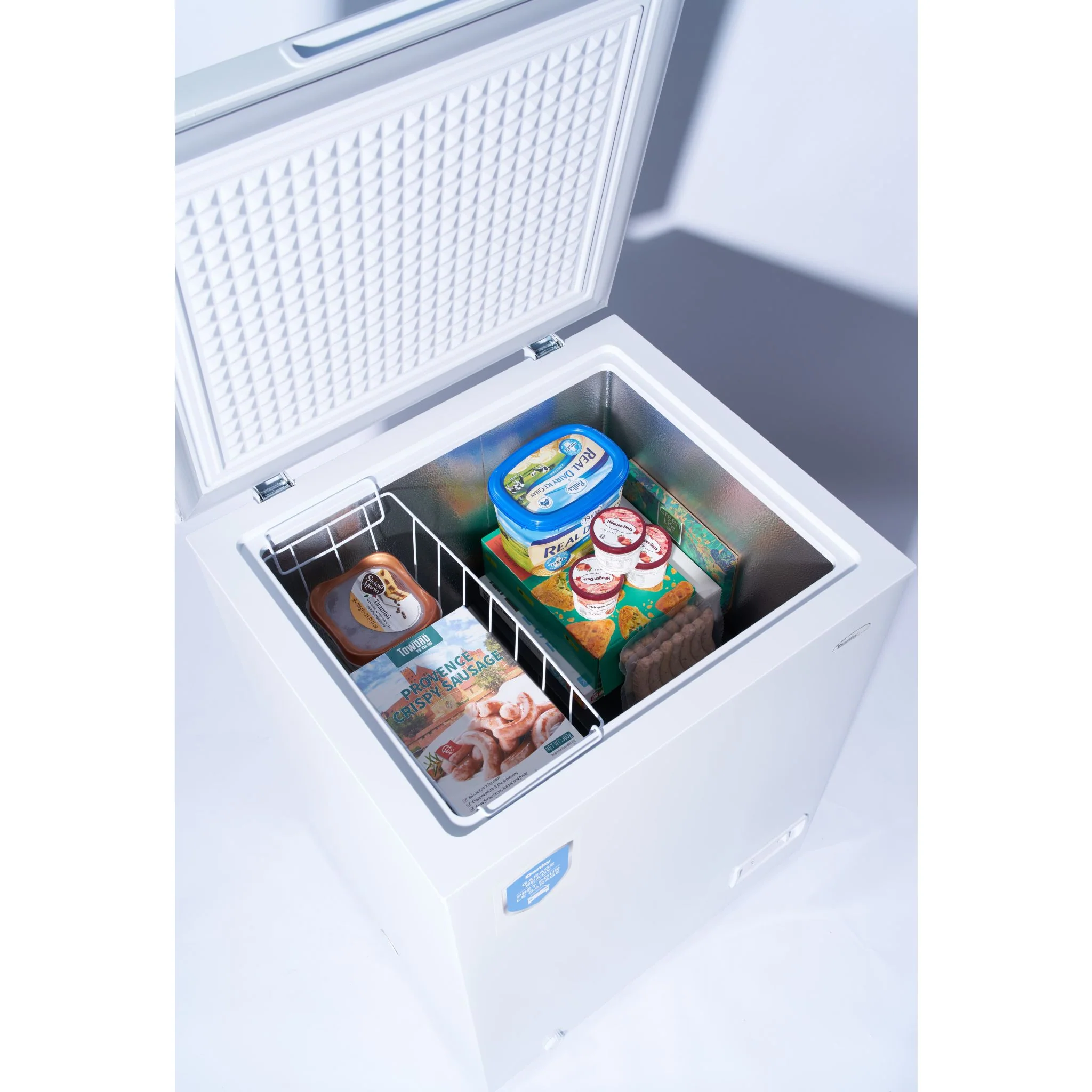 Danby 5.0 cu. ft. Square Model Chest Freezer DOE -White (DCF050A6WM) - Image 12