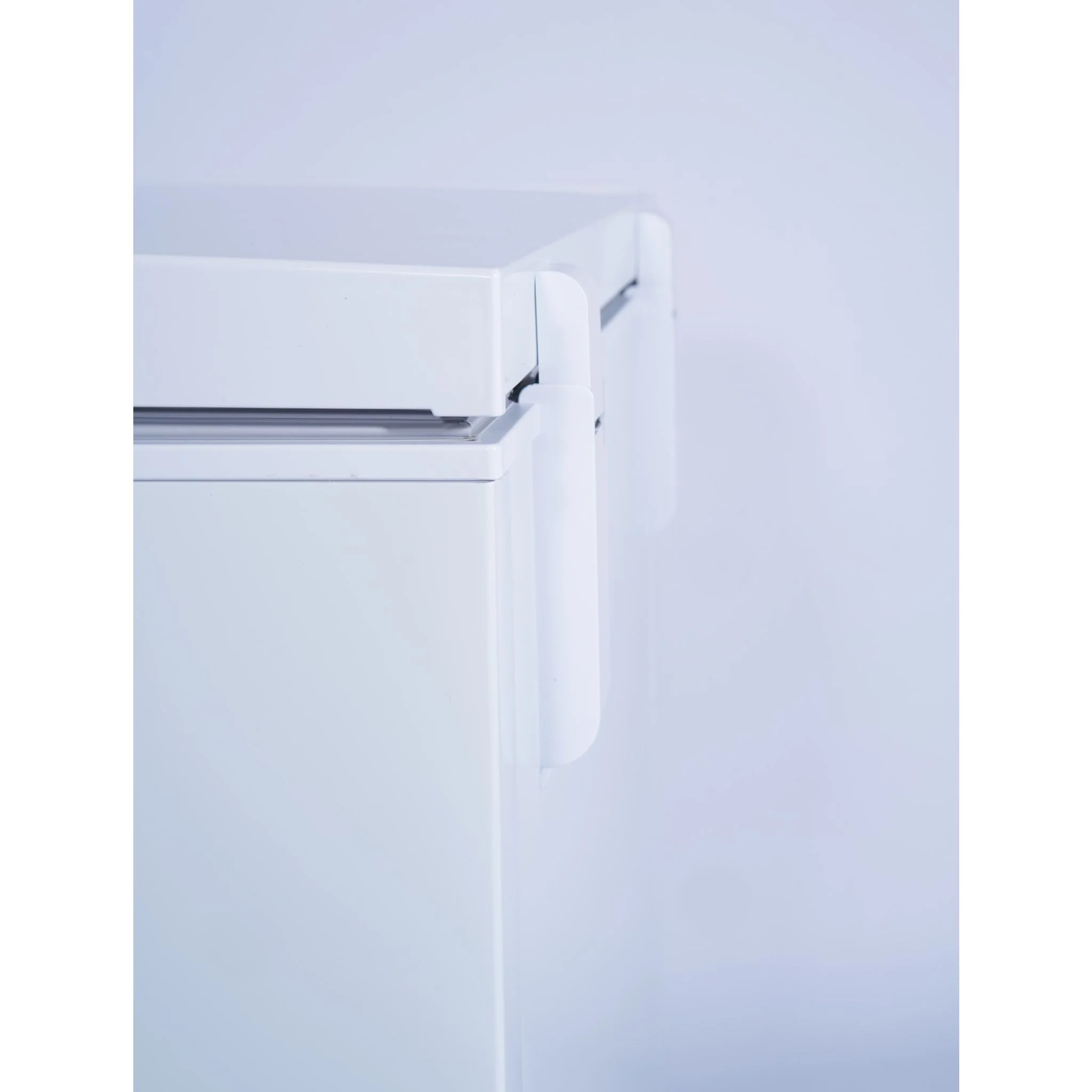 Danby 5.0 cu. ft. Square Model Chest Freezer DOE -White (DCF050A6WM) - Image 17