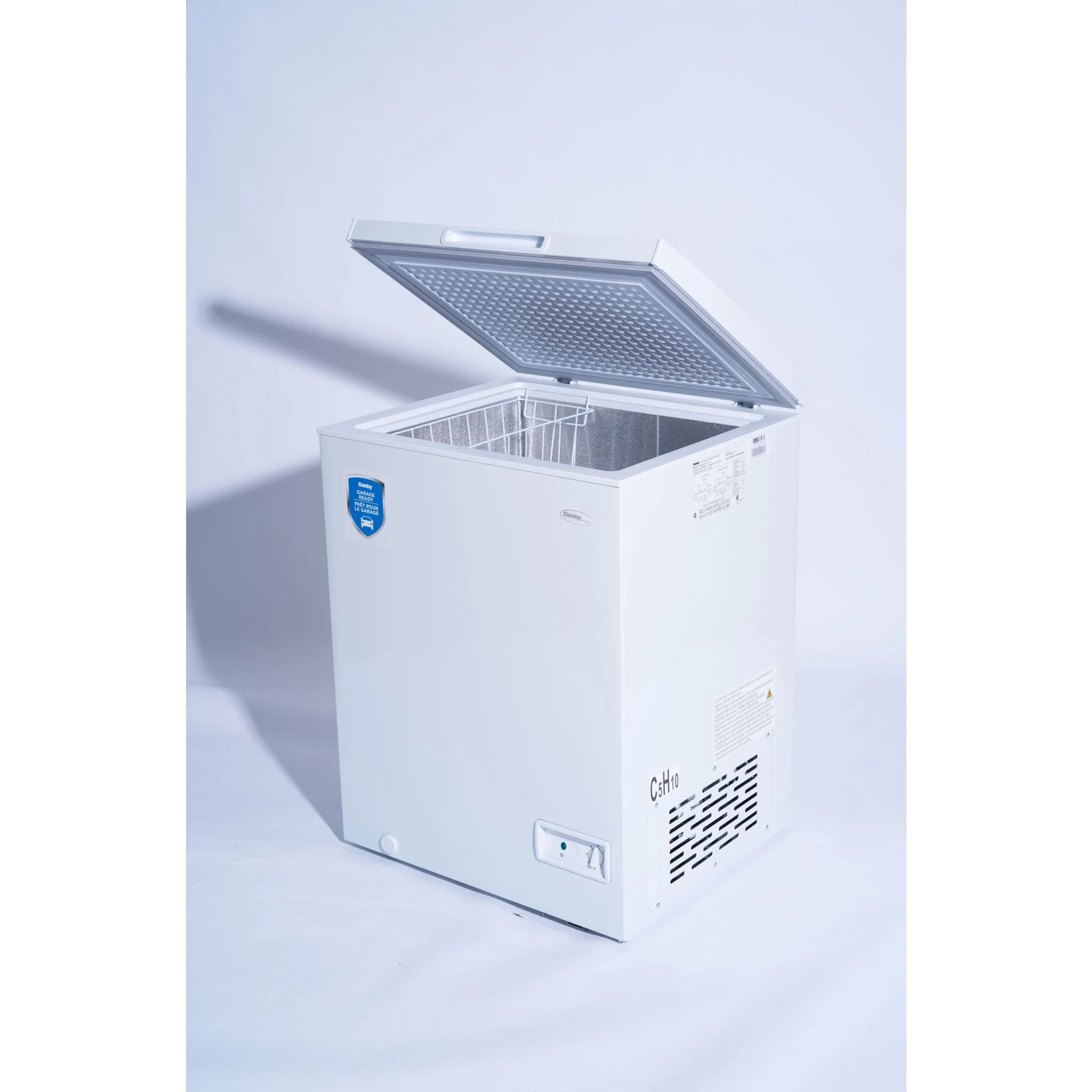 Danby 5.0 cu. ft. Square Model Chest Freezer DOE -White (DCF050A6WM) - Image 21