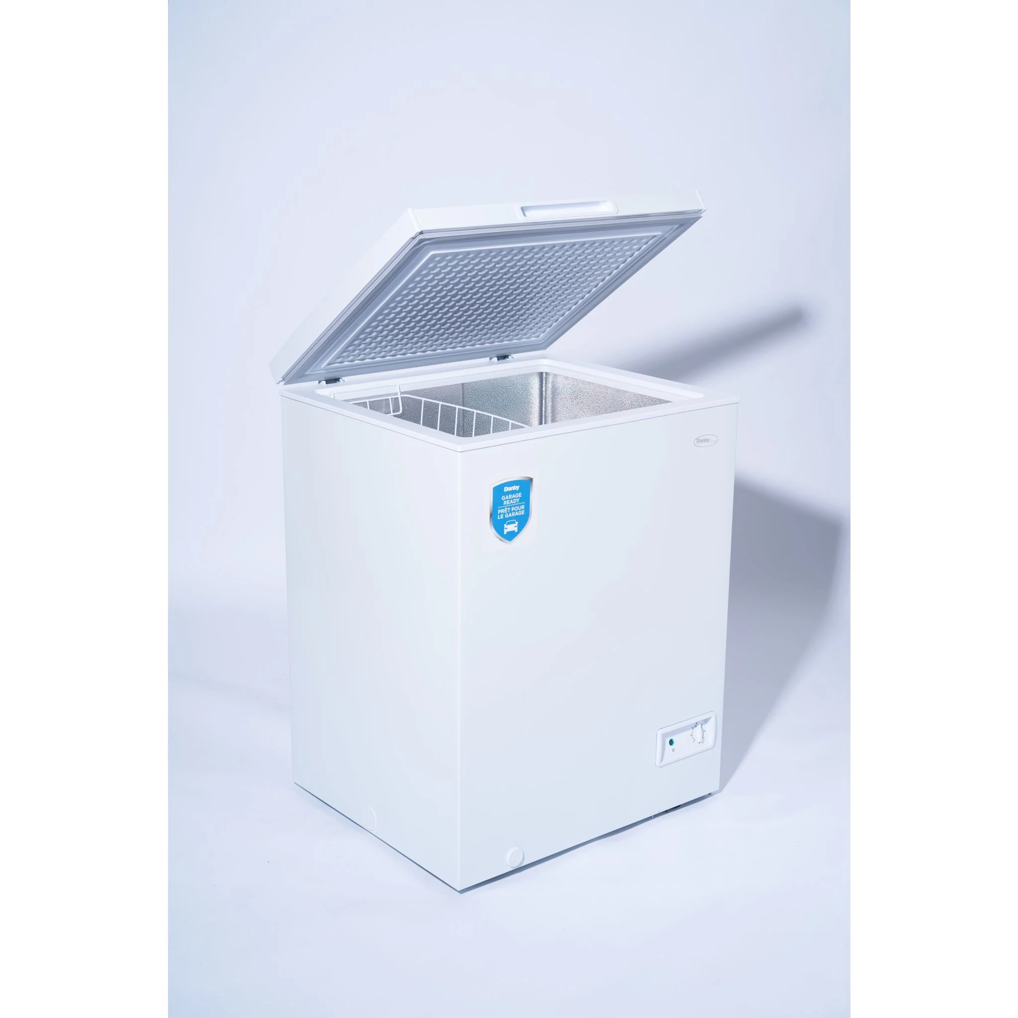 Danby 5.0 cu. ft. Square Model Chest Freezer DOE -White (DCF050A6WM) - Image 22