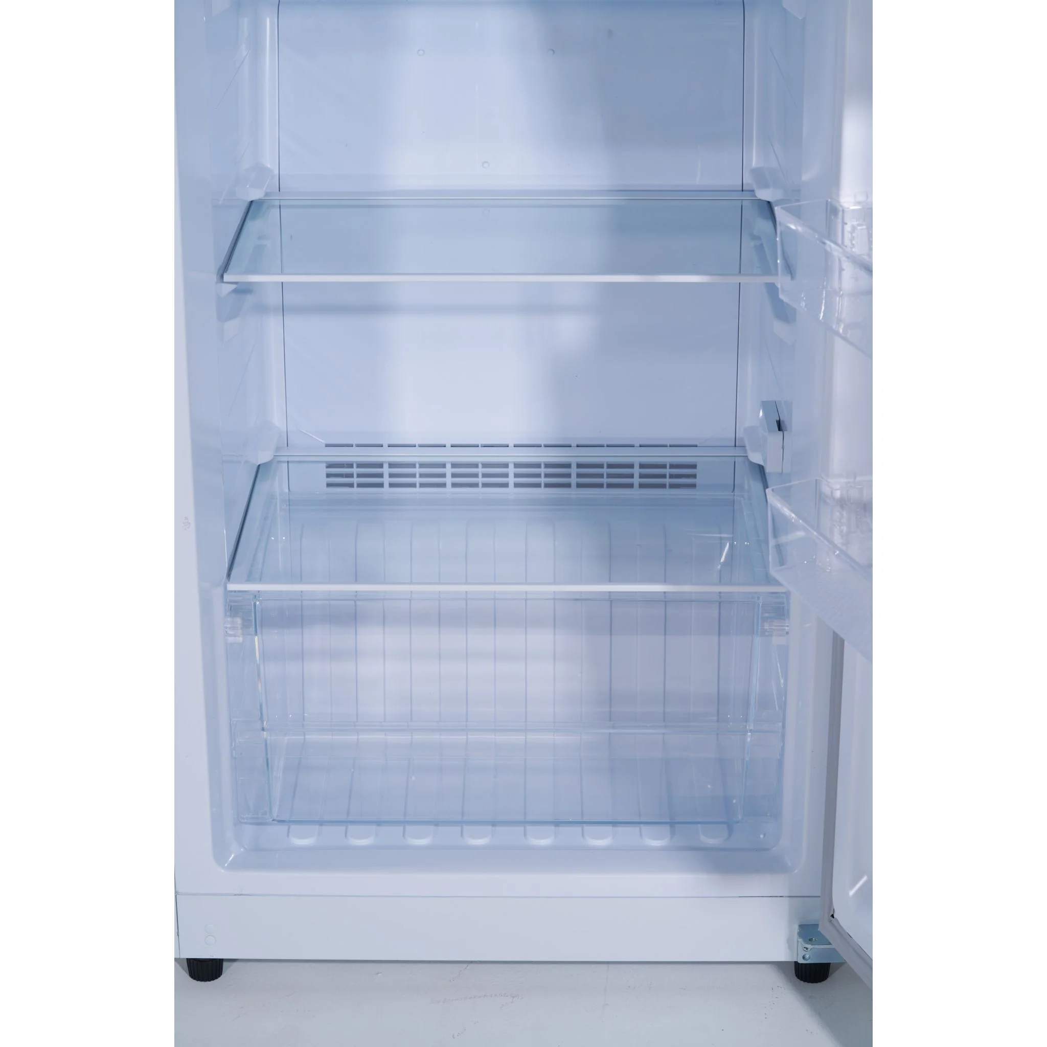 Danby 14.0 cu. ft. Frost Free Convertible Upright Freezer  -White (DUF140A1WDB) - Image 6