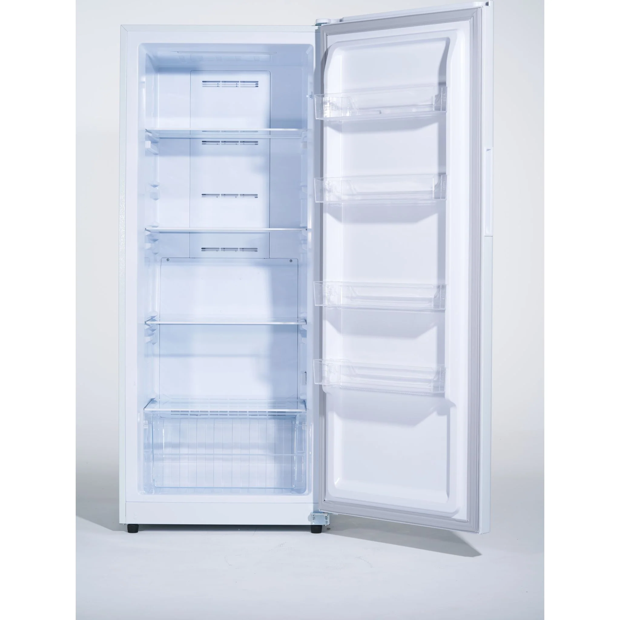 Danby 14.0 cu. ft. Frost Free Convertible Upright Freezer  -White (DUF140A1WDB) - Image 8