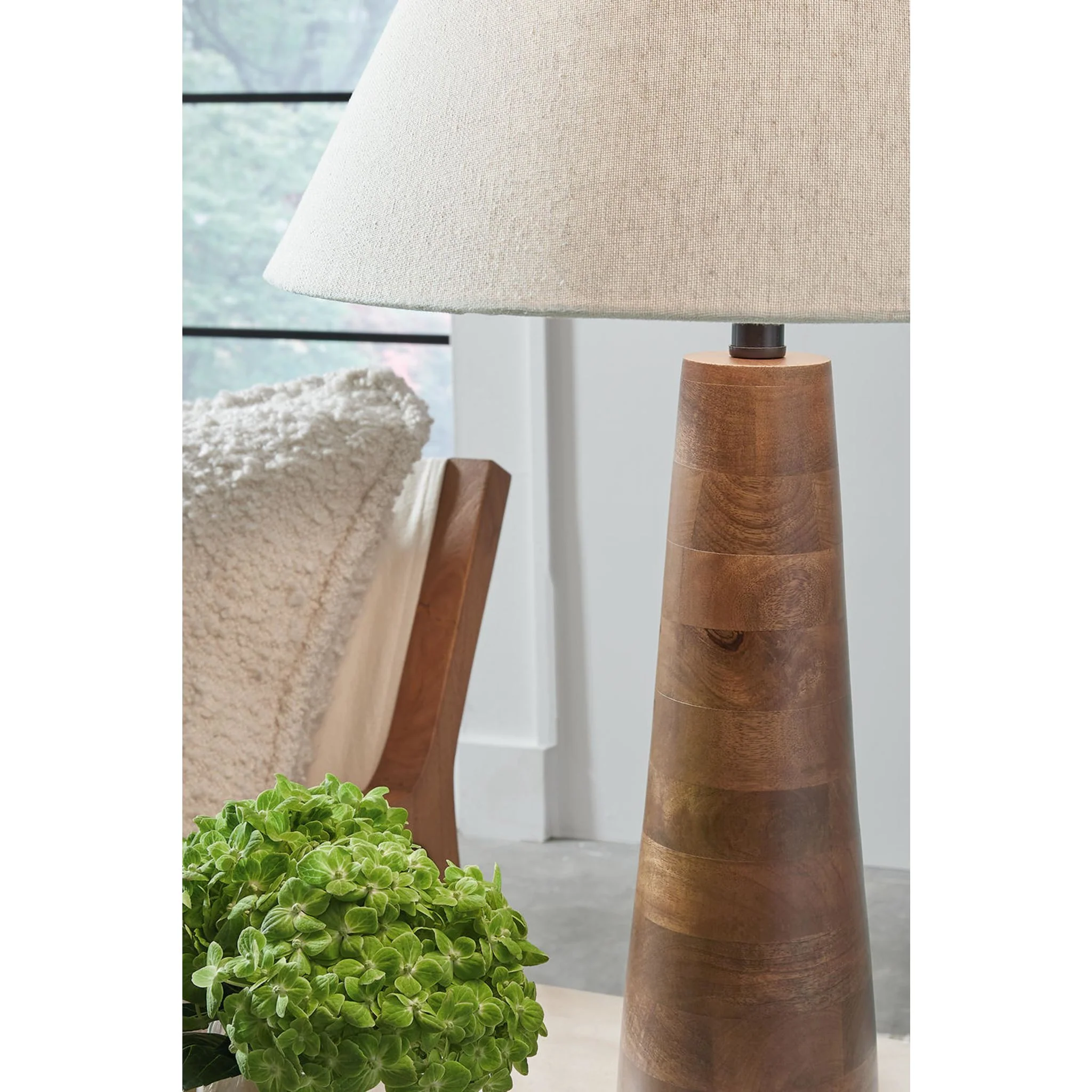 Danset Table Lamp 30.13" - Image 3