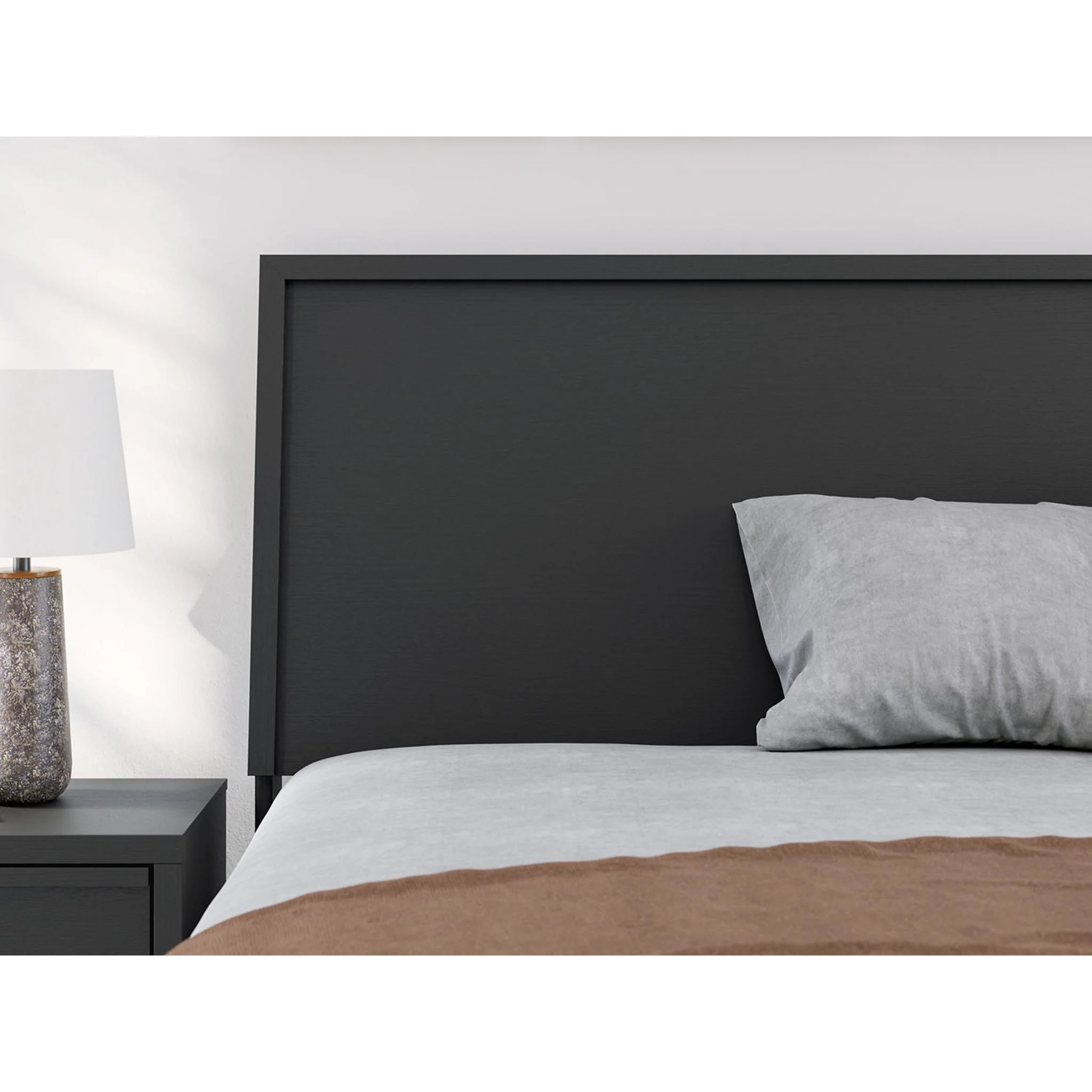 Danziar Full Platform Bed - Black - Image 6