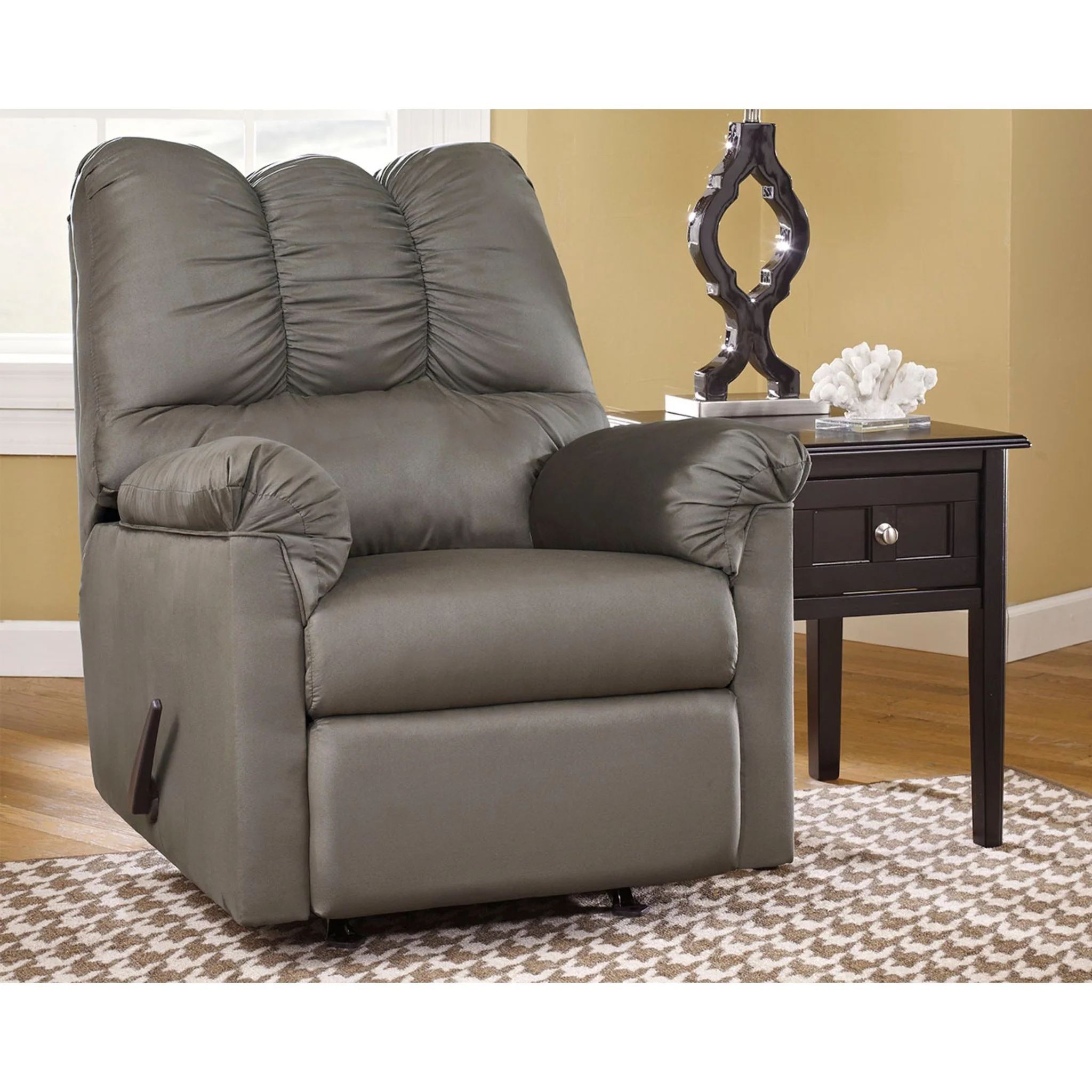 Darcy Rocker Recliner - Image 34
