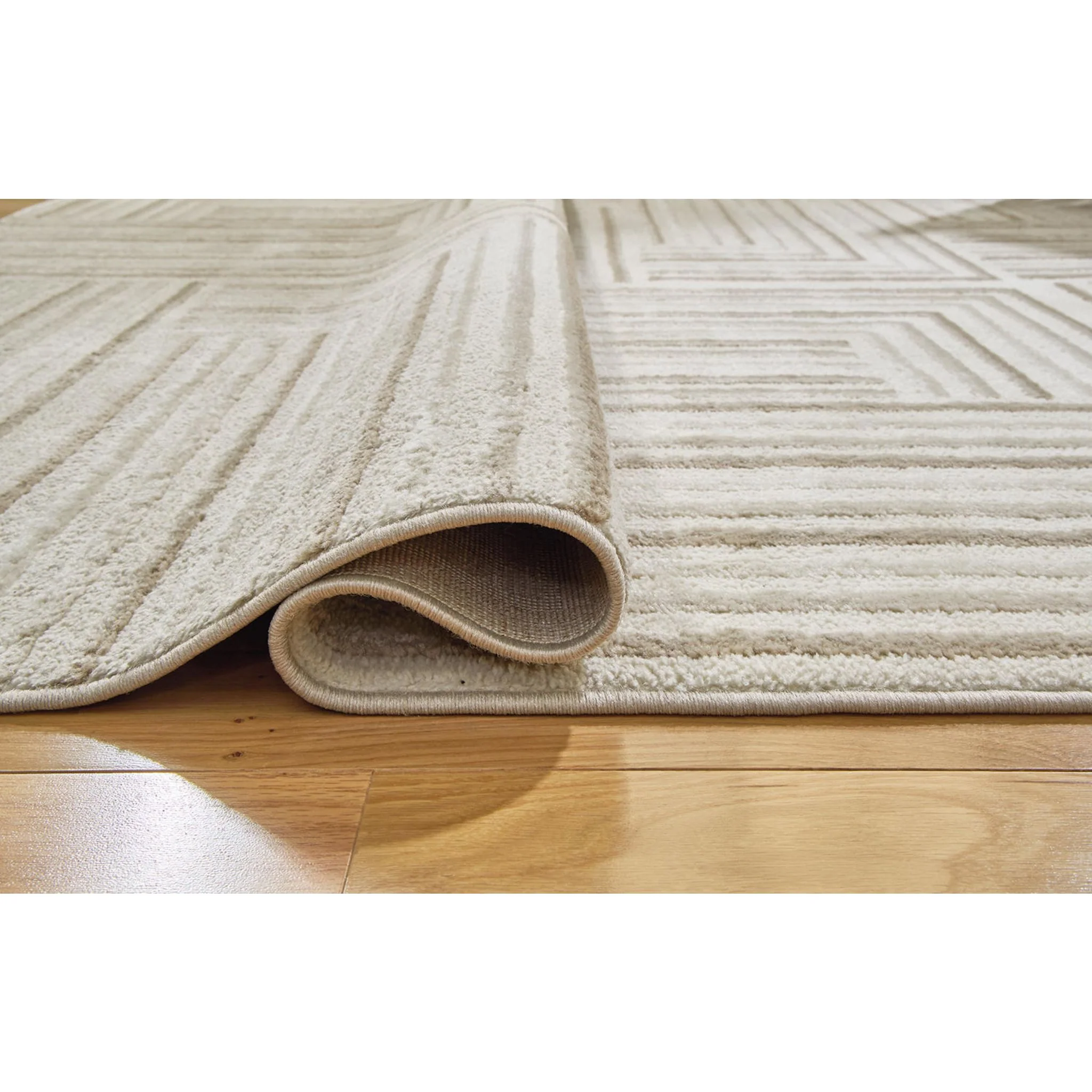 Darmondard Area Rug - 8'x10' - Image 4