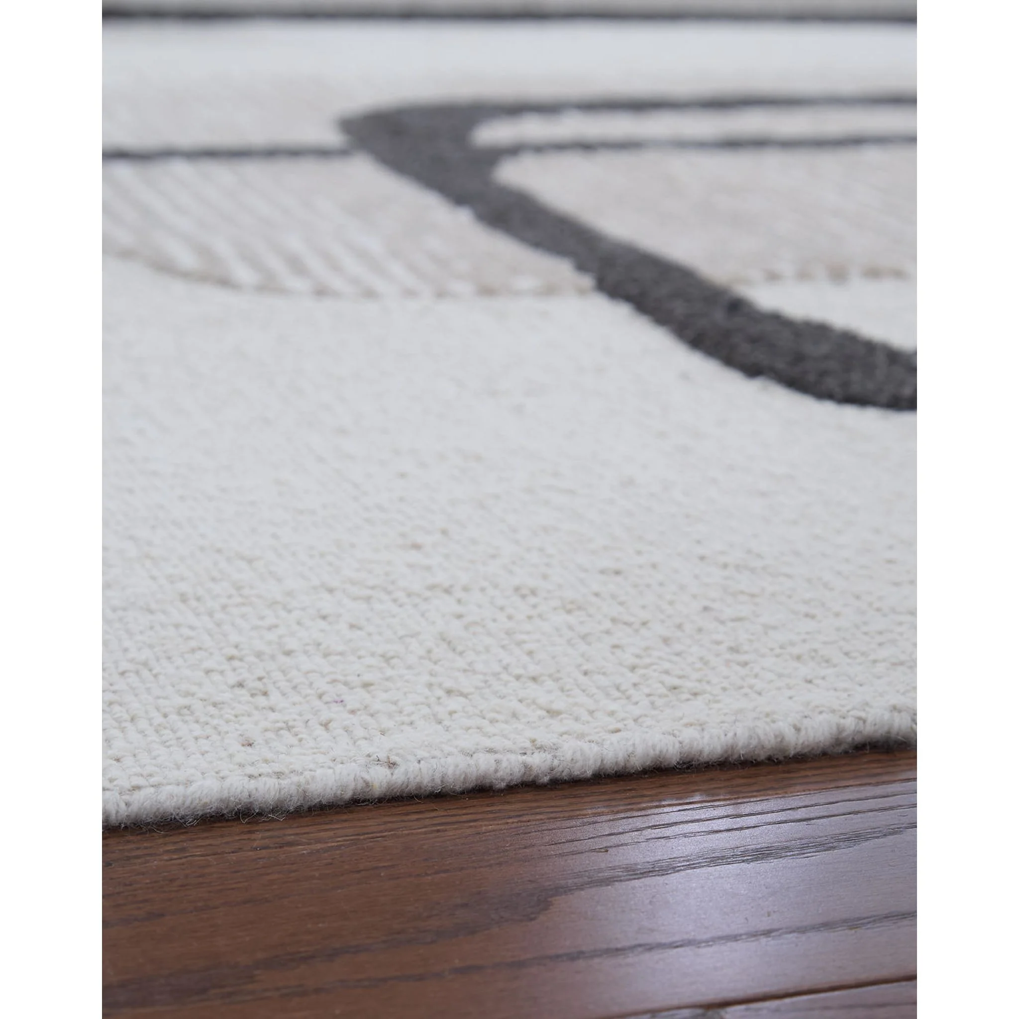 Davismour Area Rug - Image 3