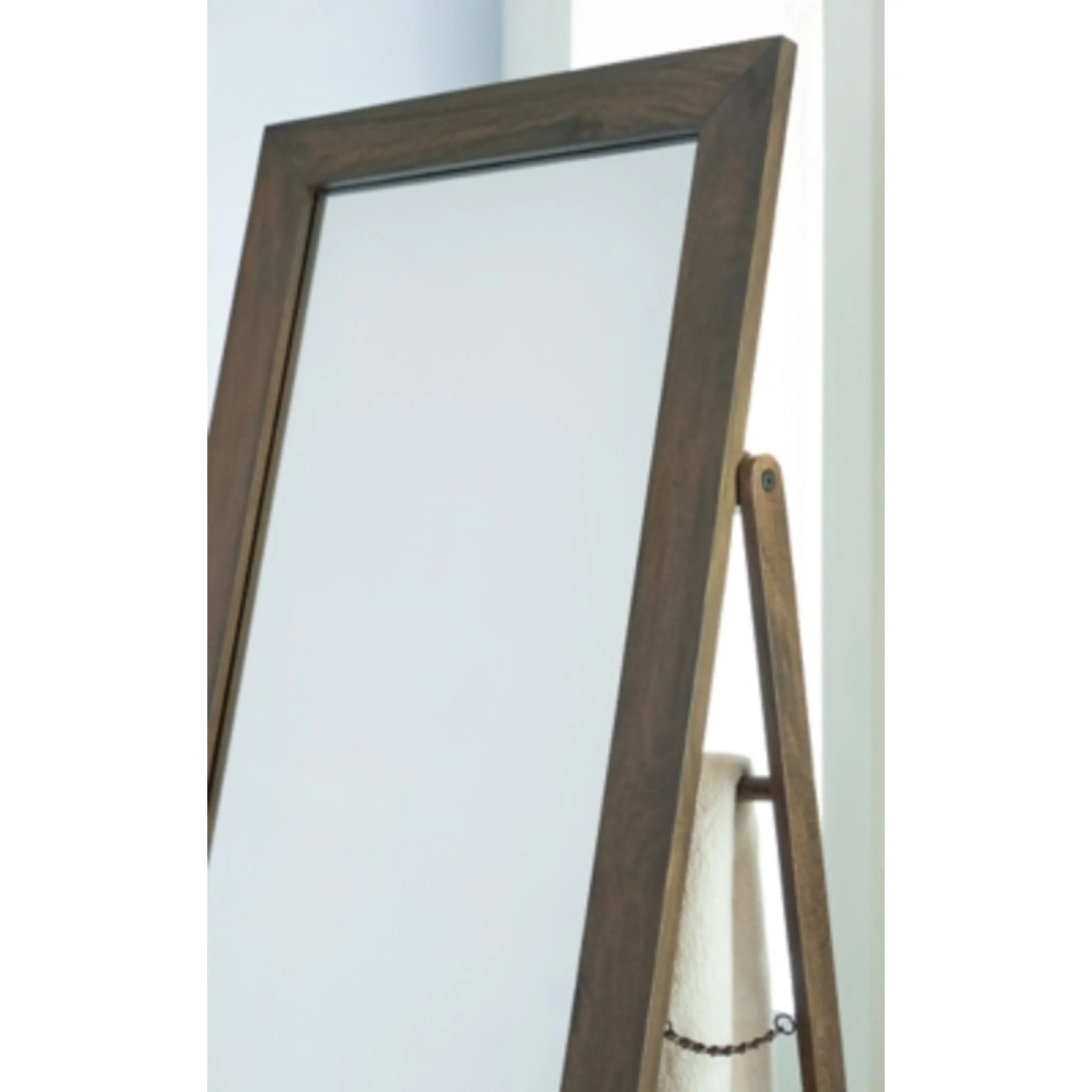 Dirkins Floor Mirror 28.00" x 68.50" - Image 4