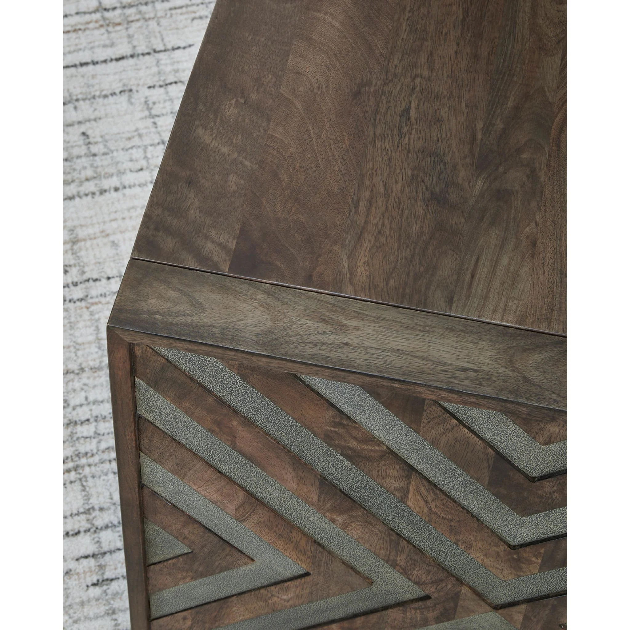 Dreggan End Table - Brown - Image 7